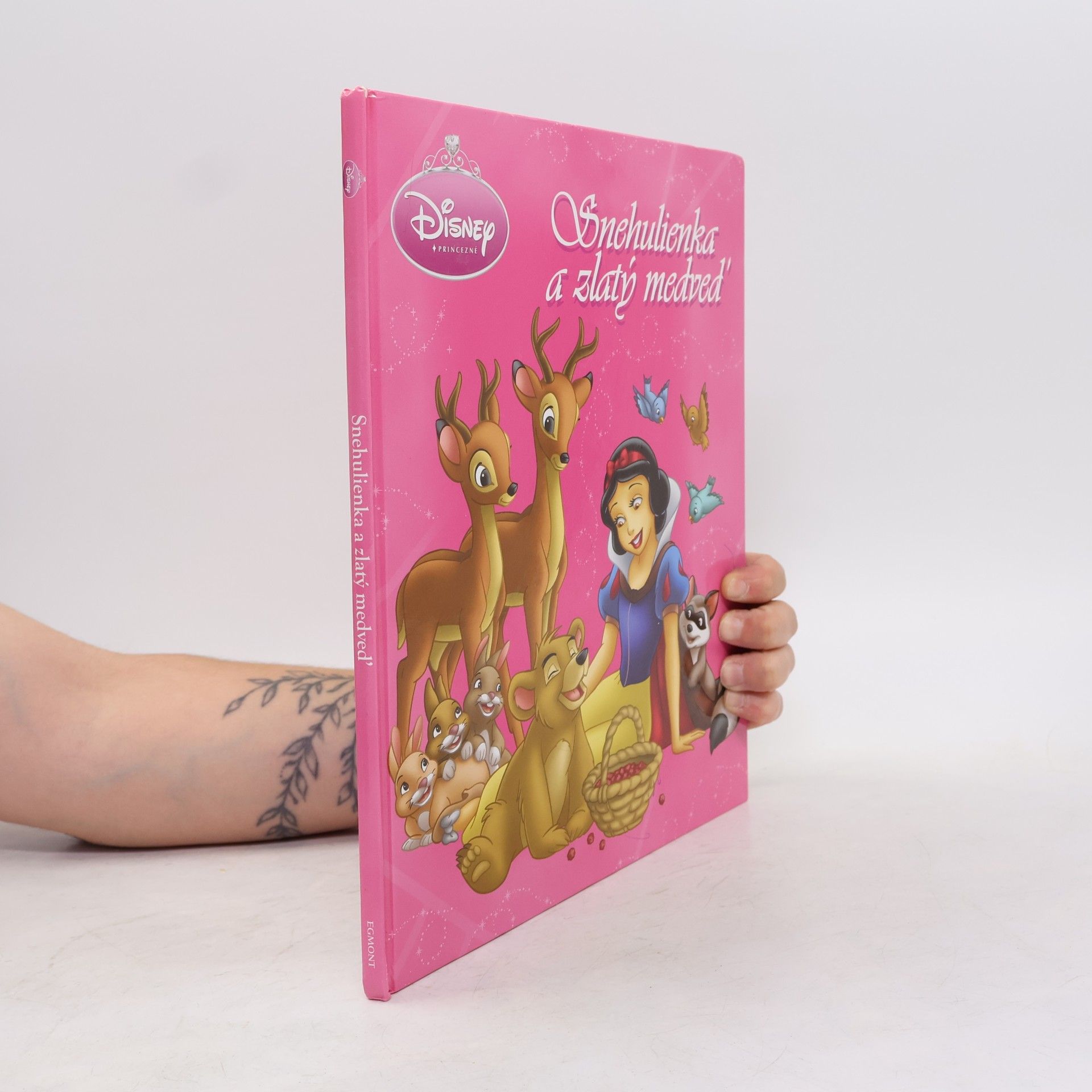 Walt Disney Snehulienka a zlatý medveď