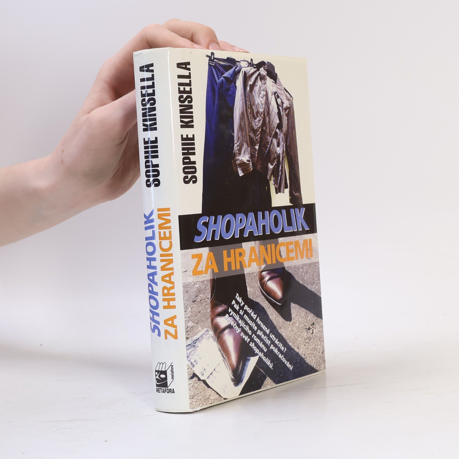 Sophie Kinsella Shopaholik za hranicemi
