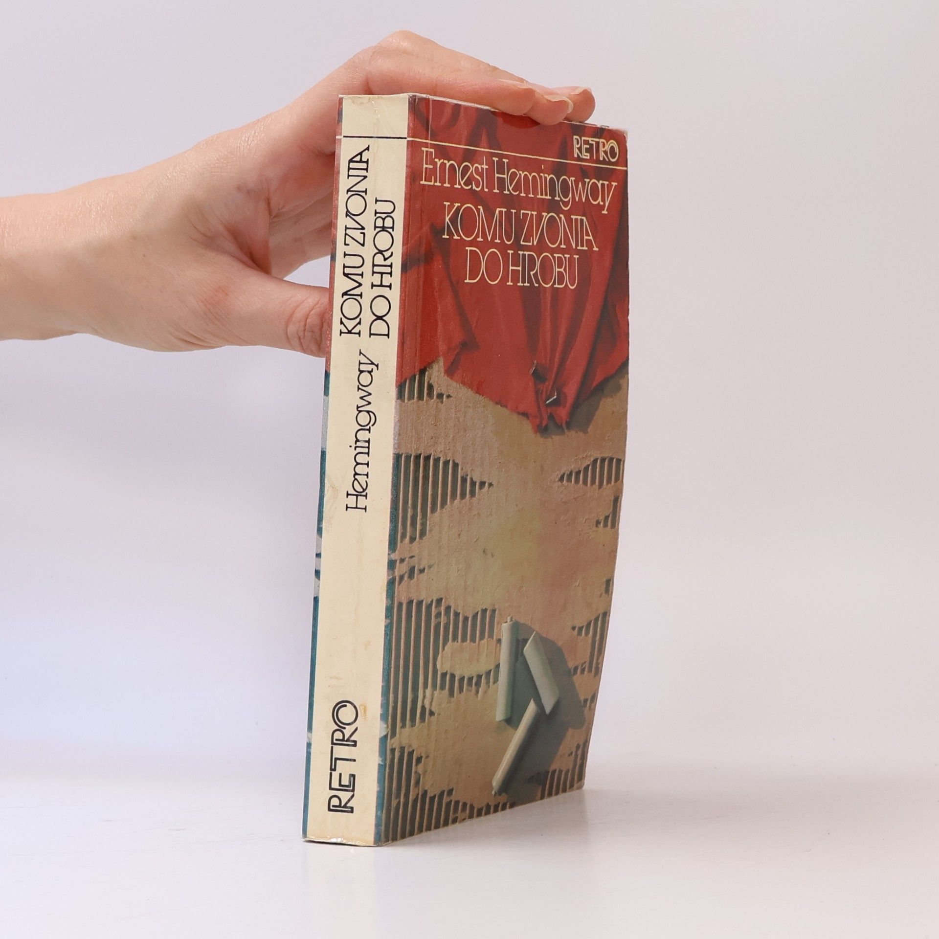 Ernest Hemingway Komu zvonia do hrobu