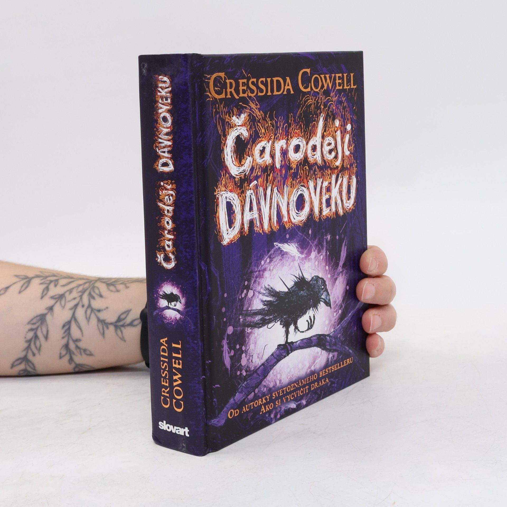 Cressida Cowell Čarodeji dávnoveku