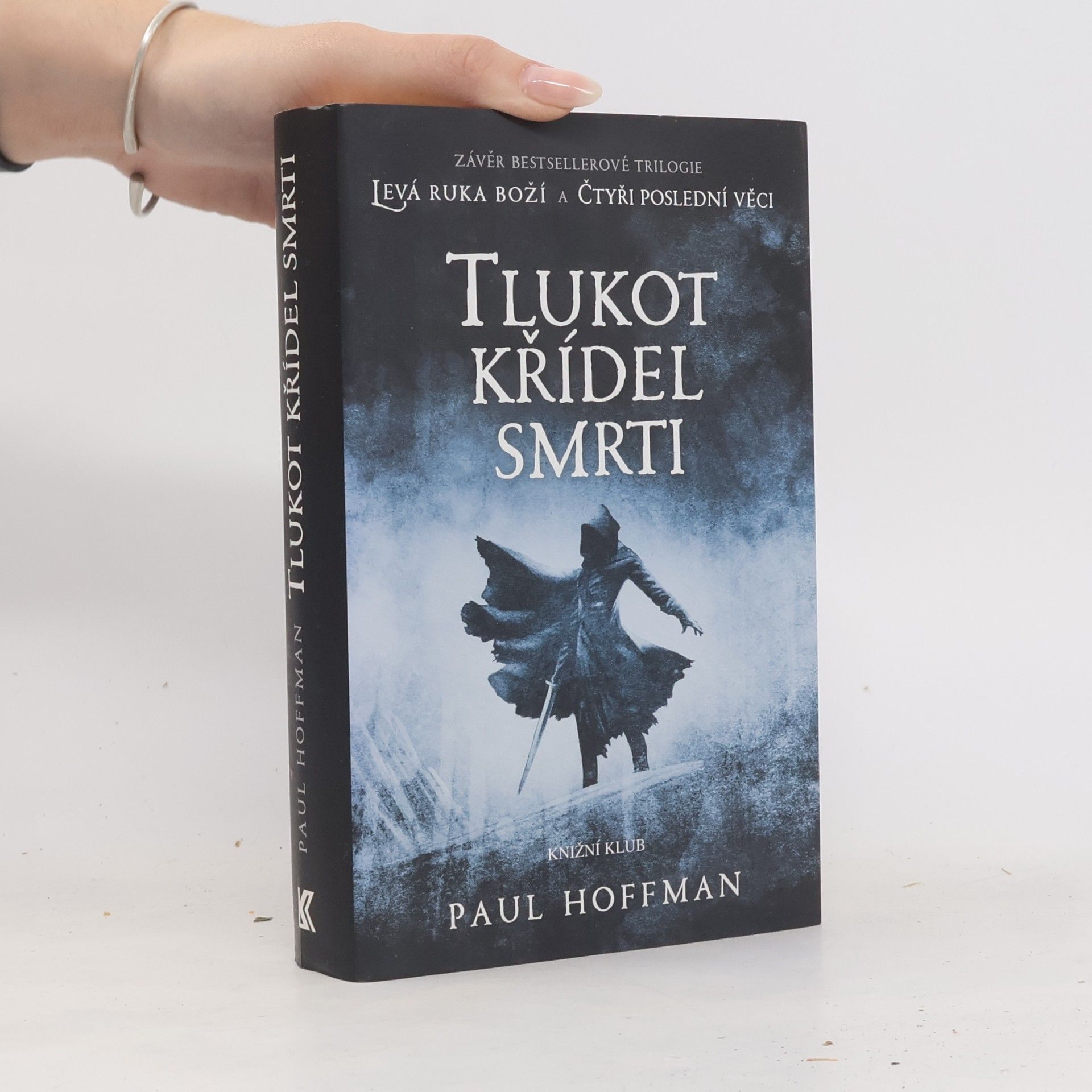 Paul Hoffman Tlukot křídel smrti