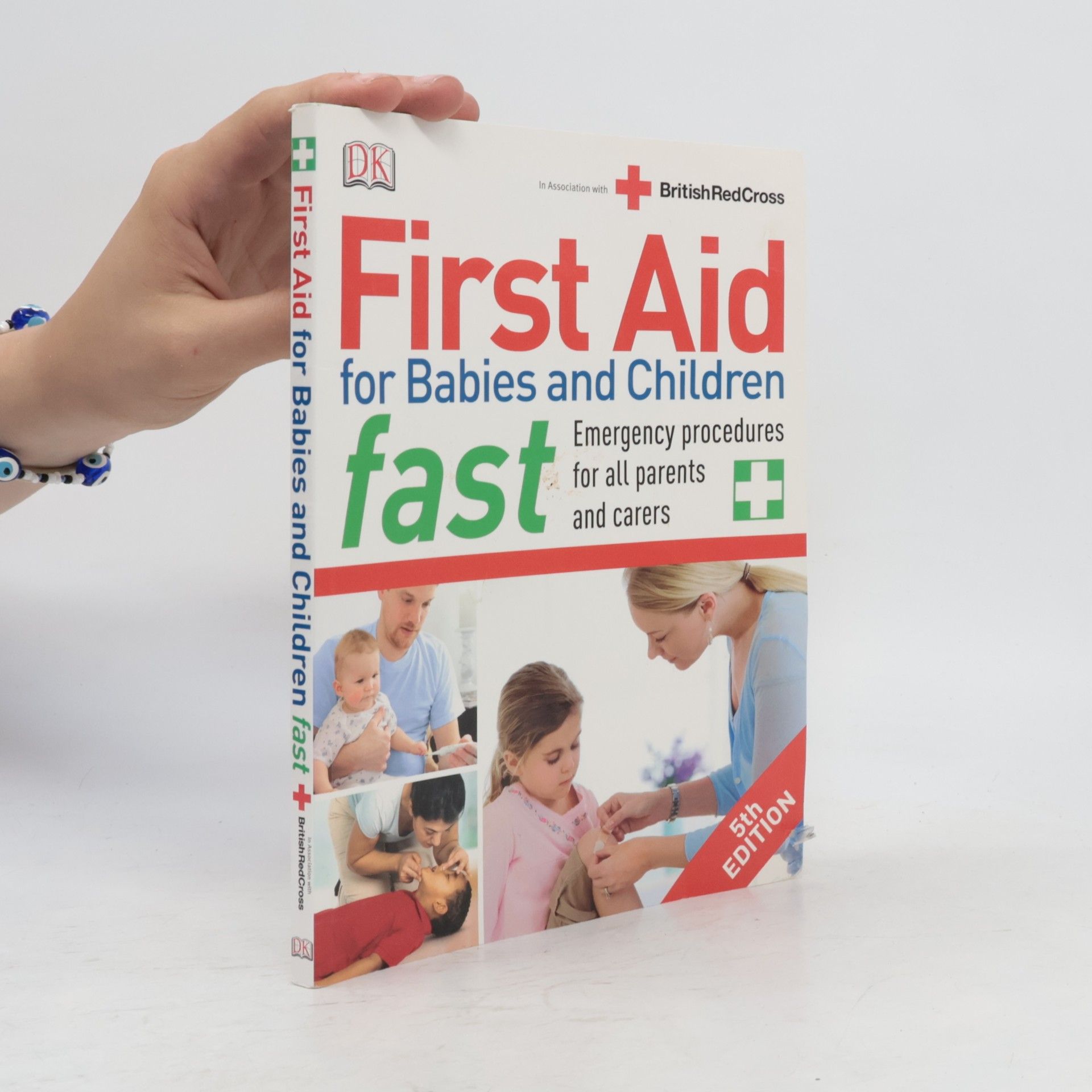 Vivien J. Armstrong First aid for babies and children fast : emergency procedures for all parents and carers