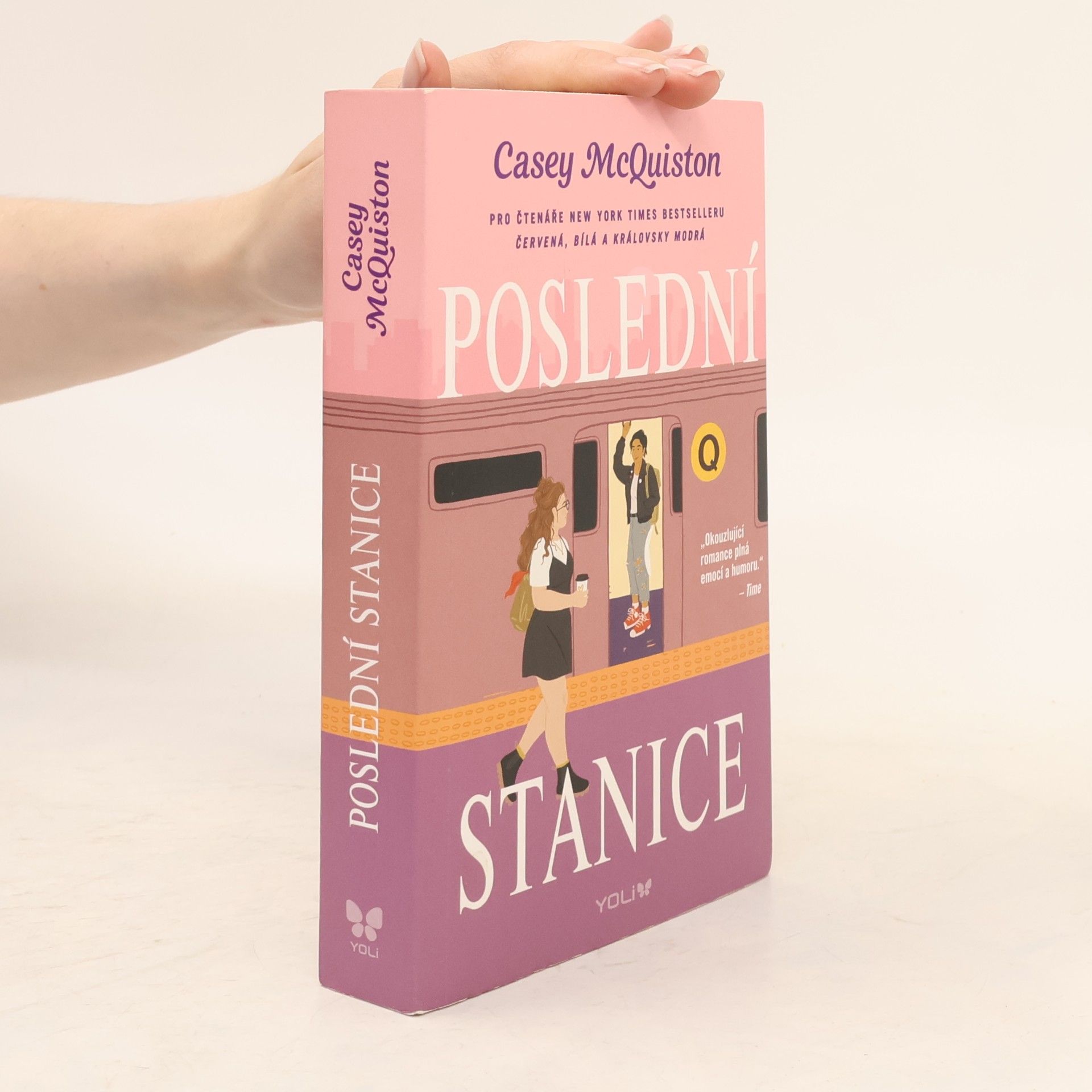 Casey McQuiston Poslední stanice