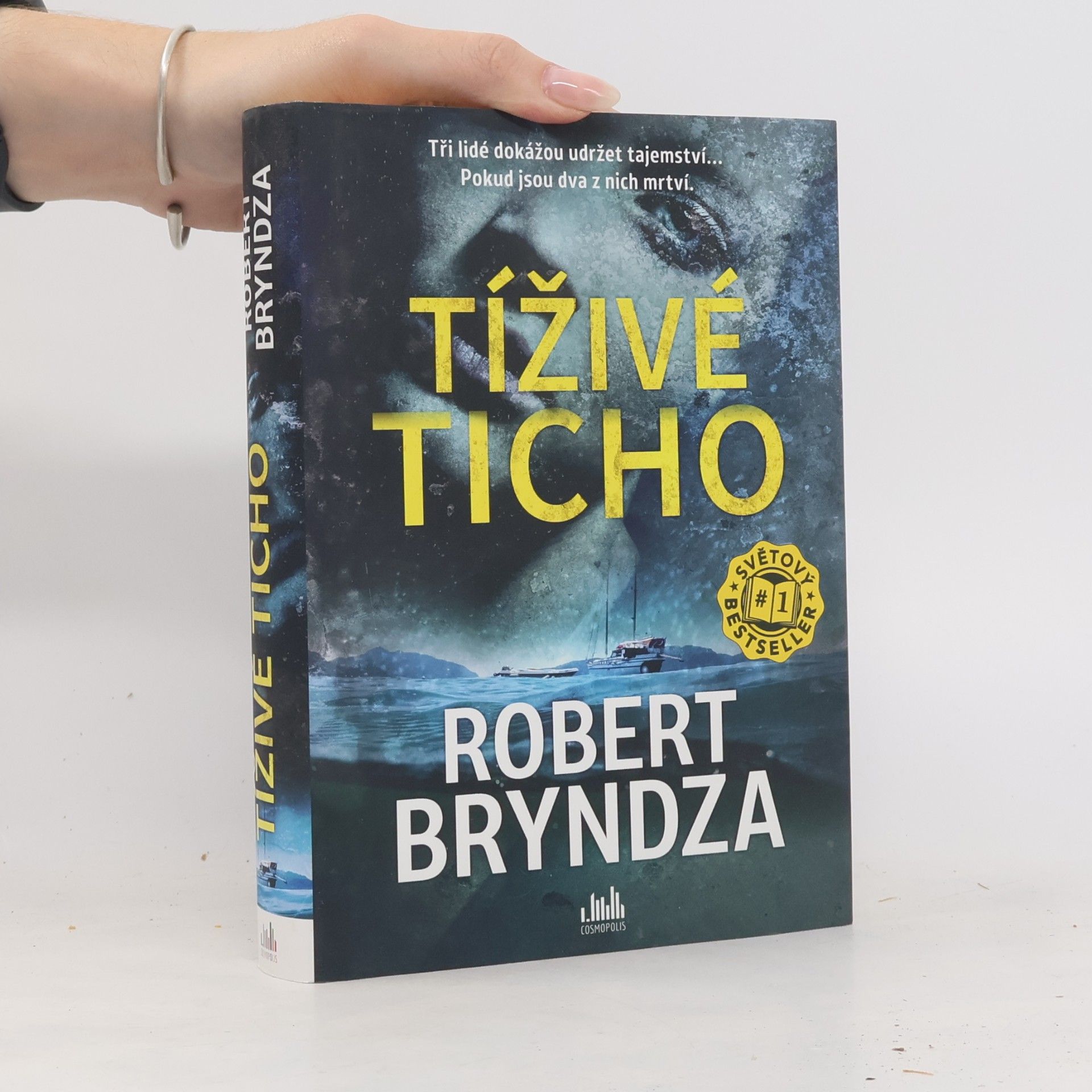 Robert Bryndza Tíživé ticho