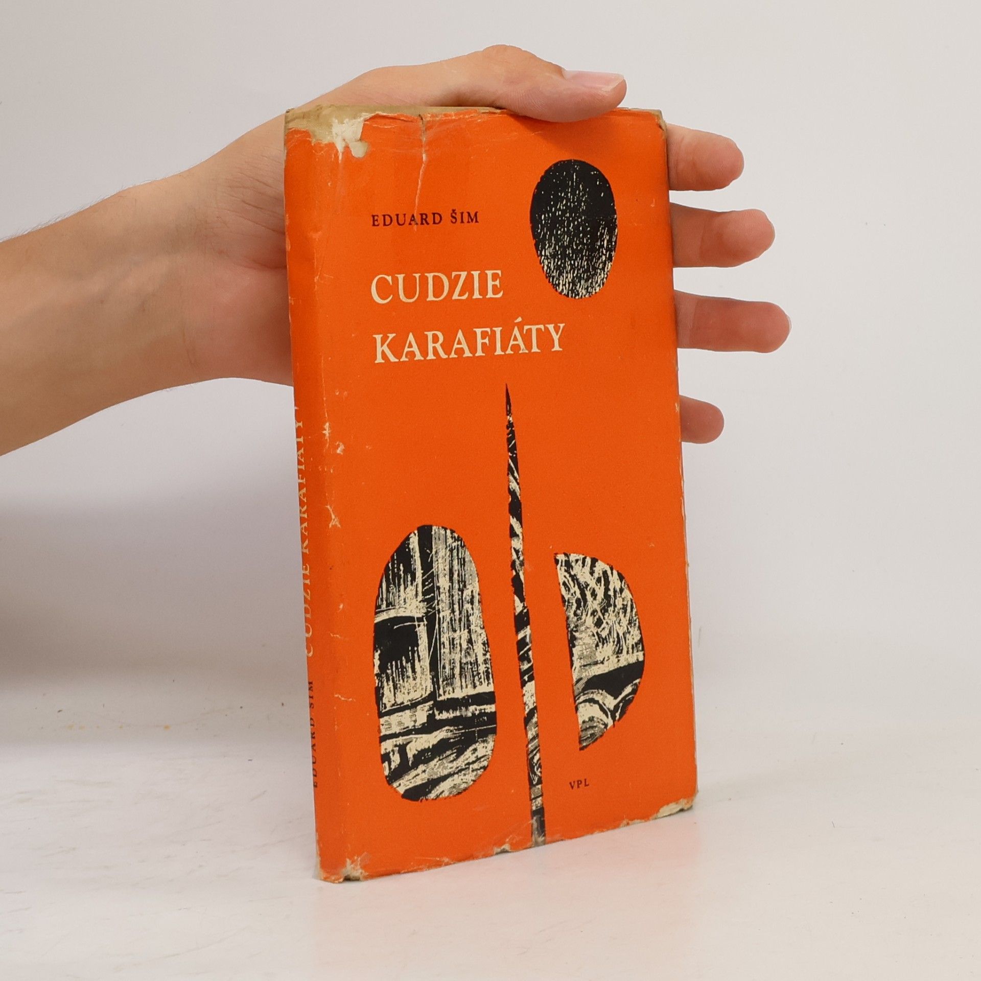 Èduard Jurjevič Šim Cudzie karafiáty