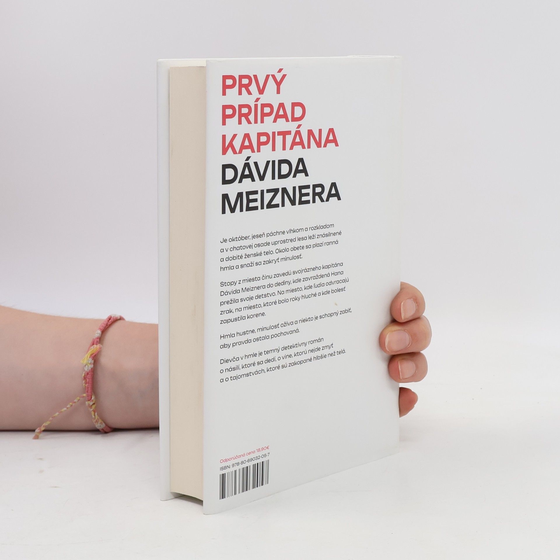 Barbora Bernátová Dievča v hmle