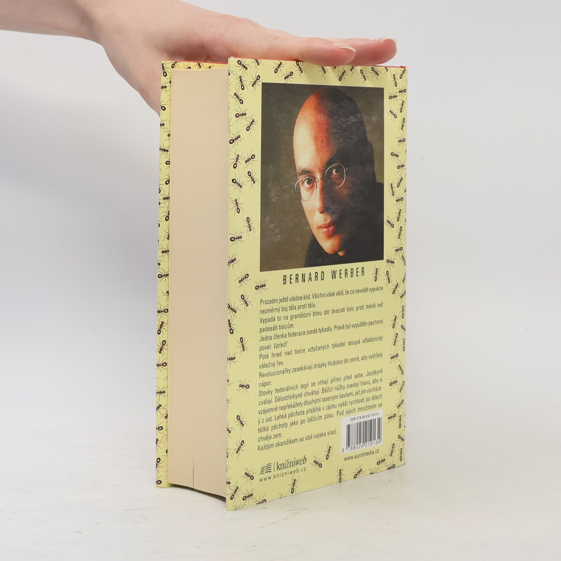 Bernard Werber Revoluce mravenců