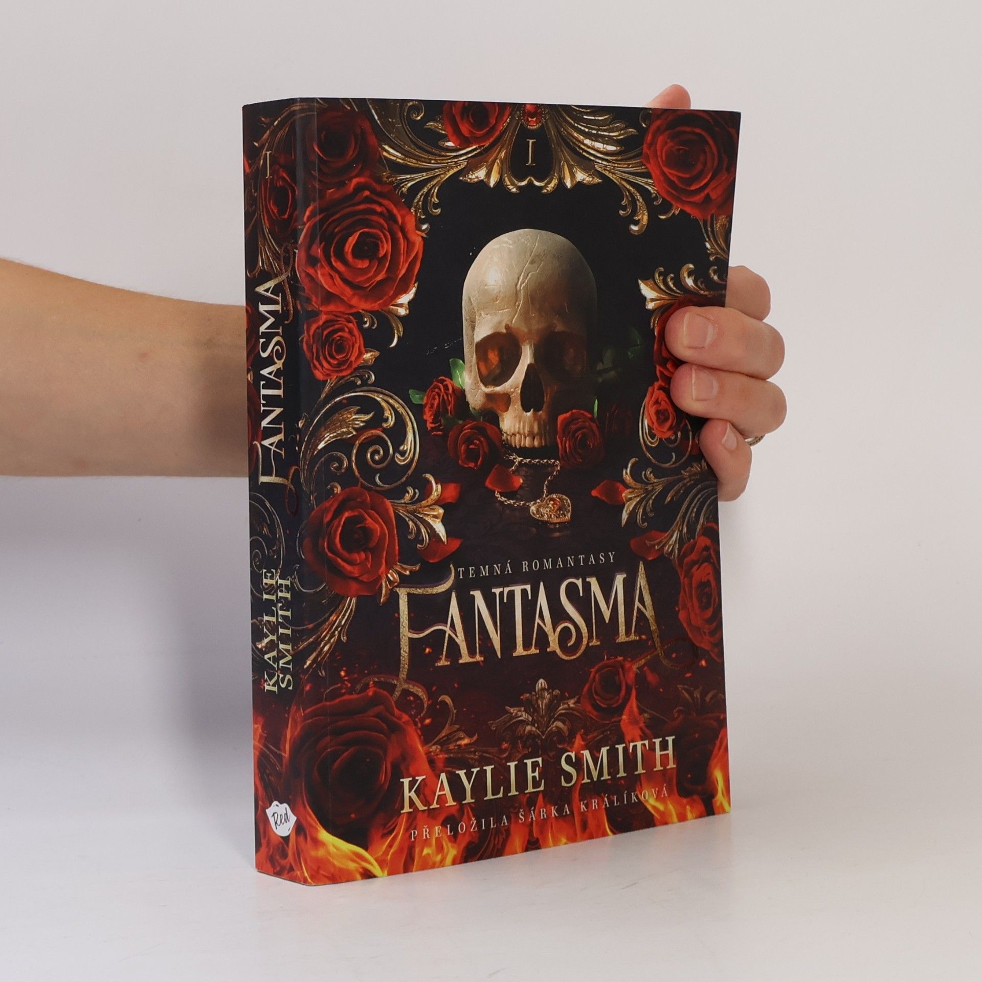 Kaylie Smith Hříšné hry. První díl, Fantasma