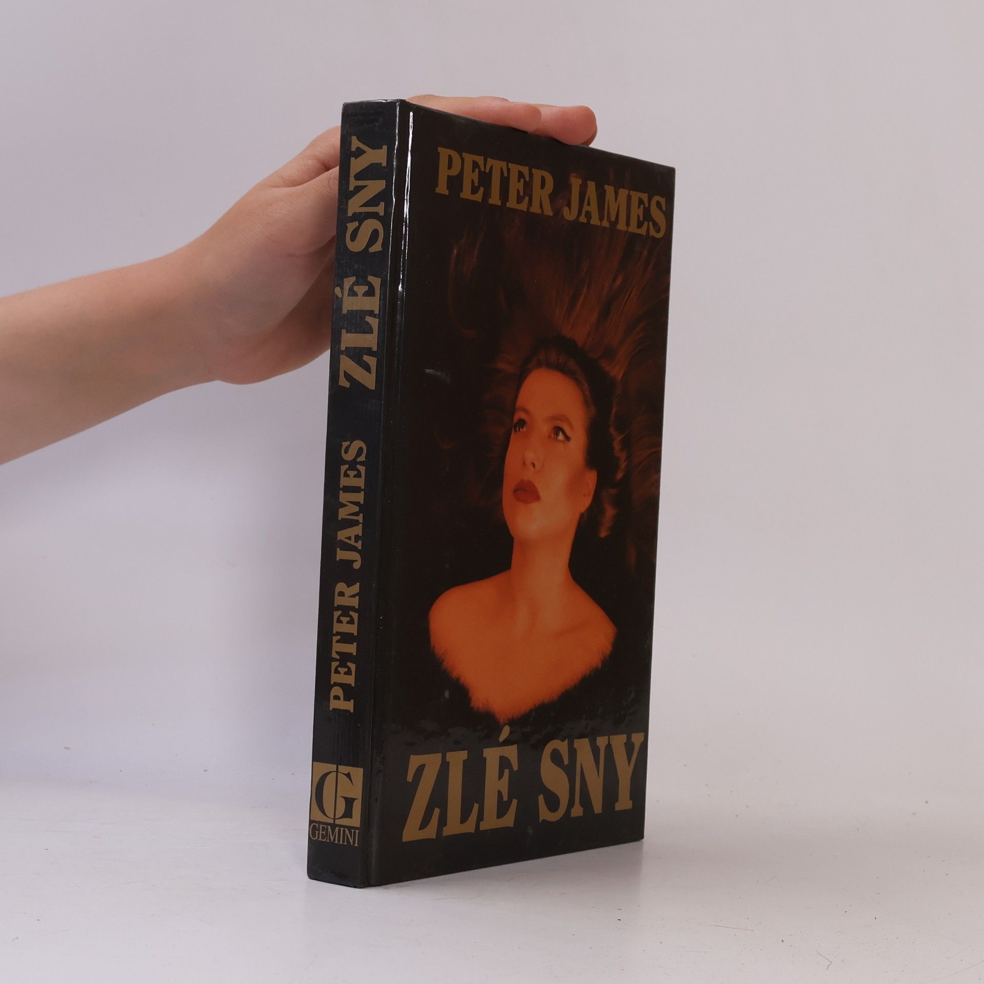 Peter James Zlé sny