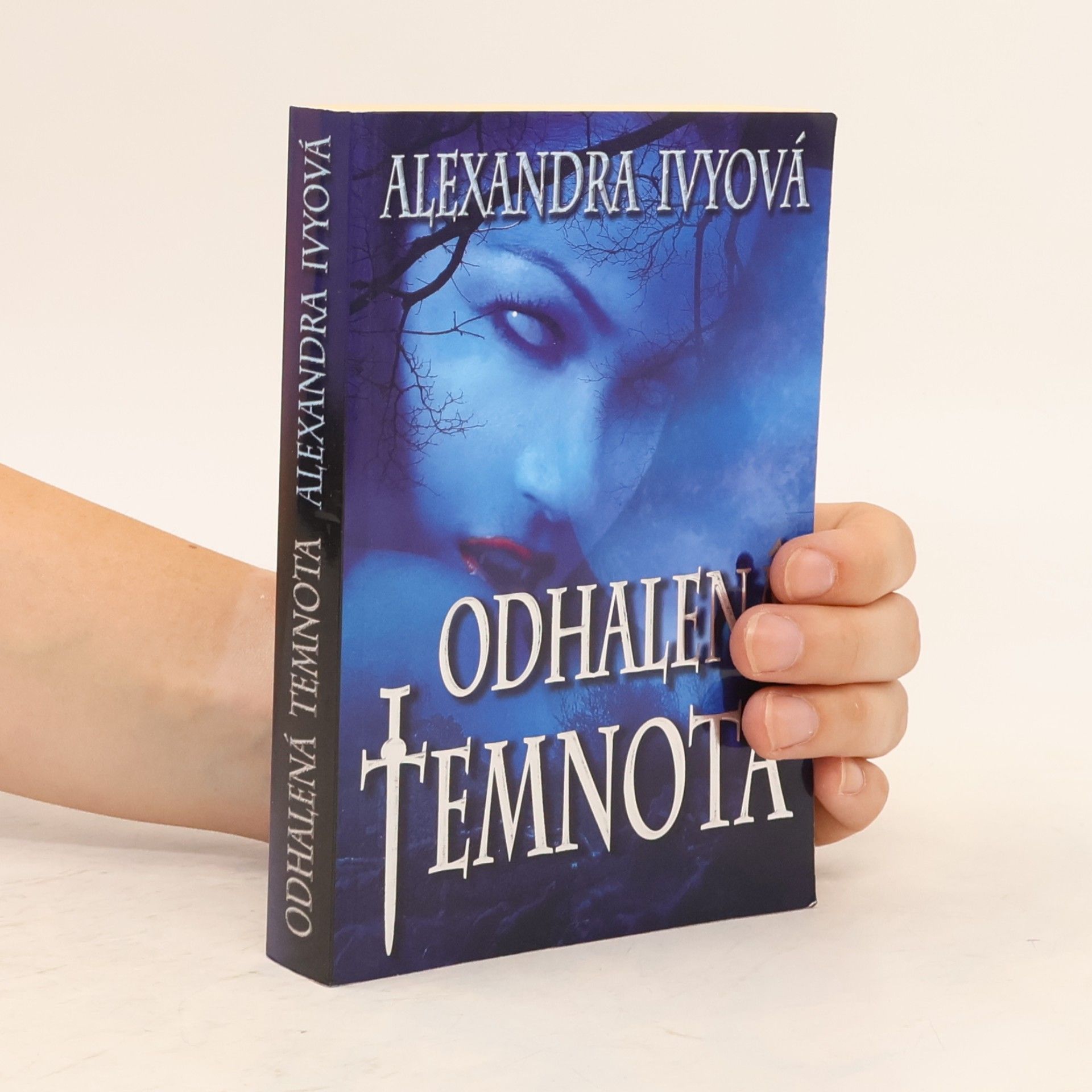Alexandra Ivy Odhalená temnota