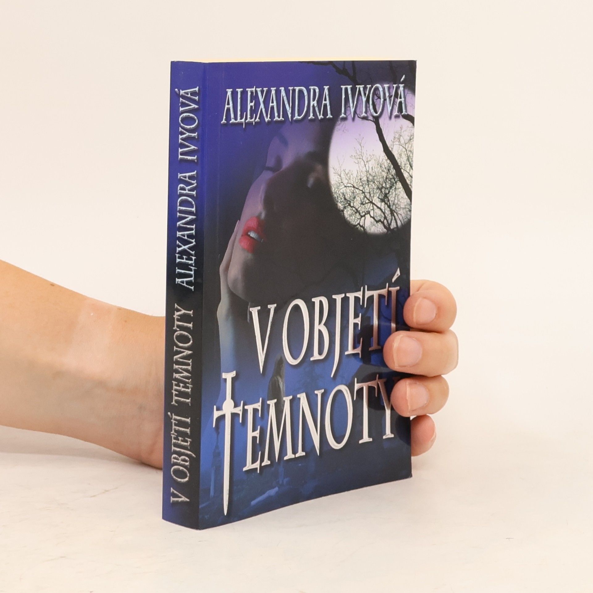 Debbie Raleigh V objetí temnoty