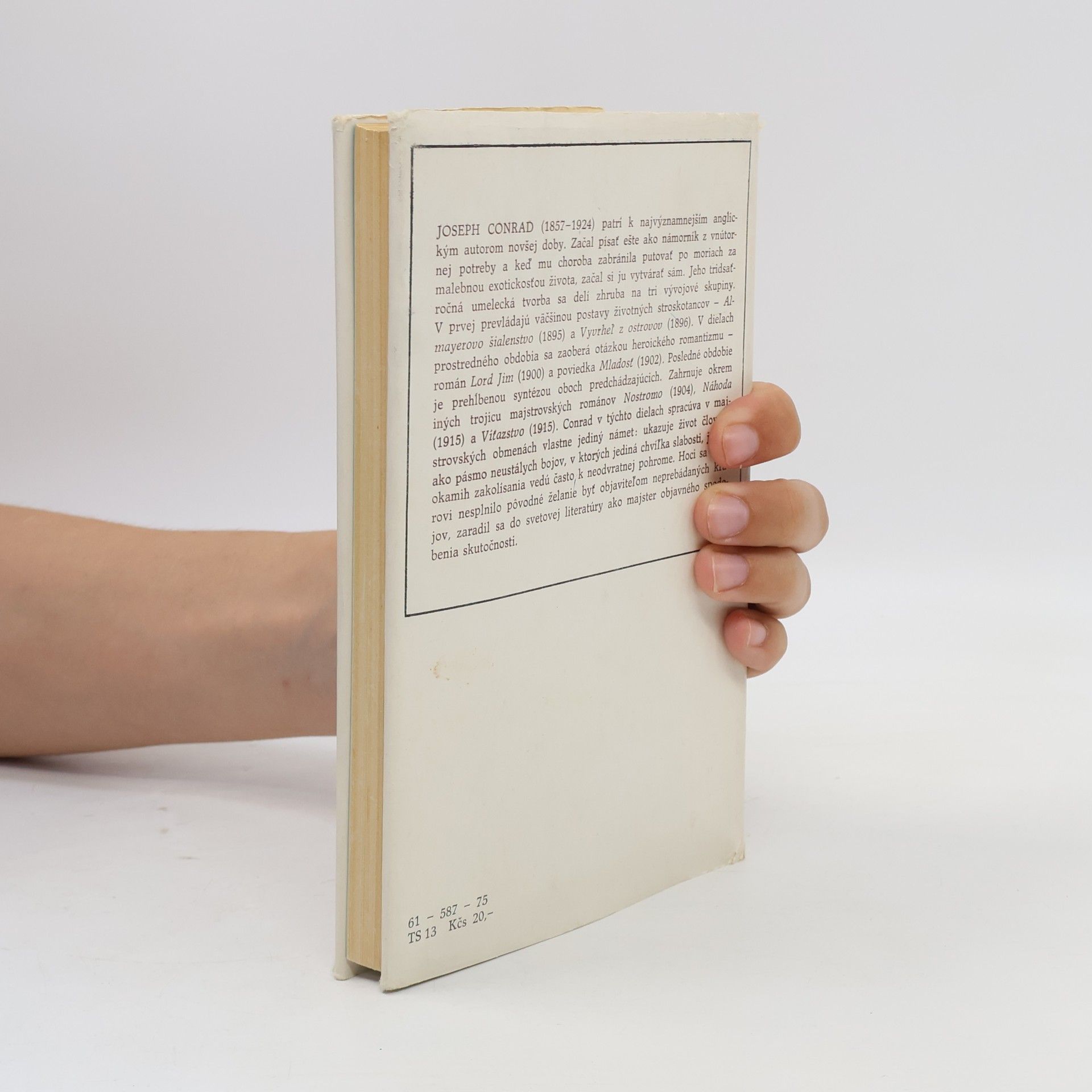 Joseph Conrad Černoch z lode Narcissus. Tajfún