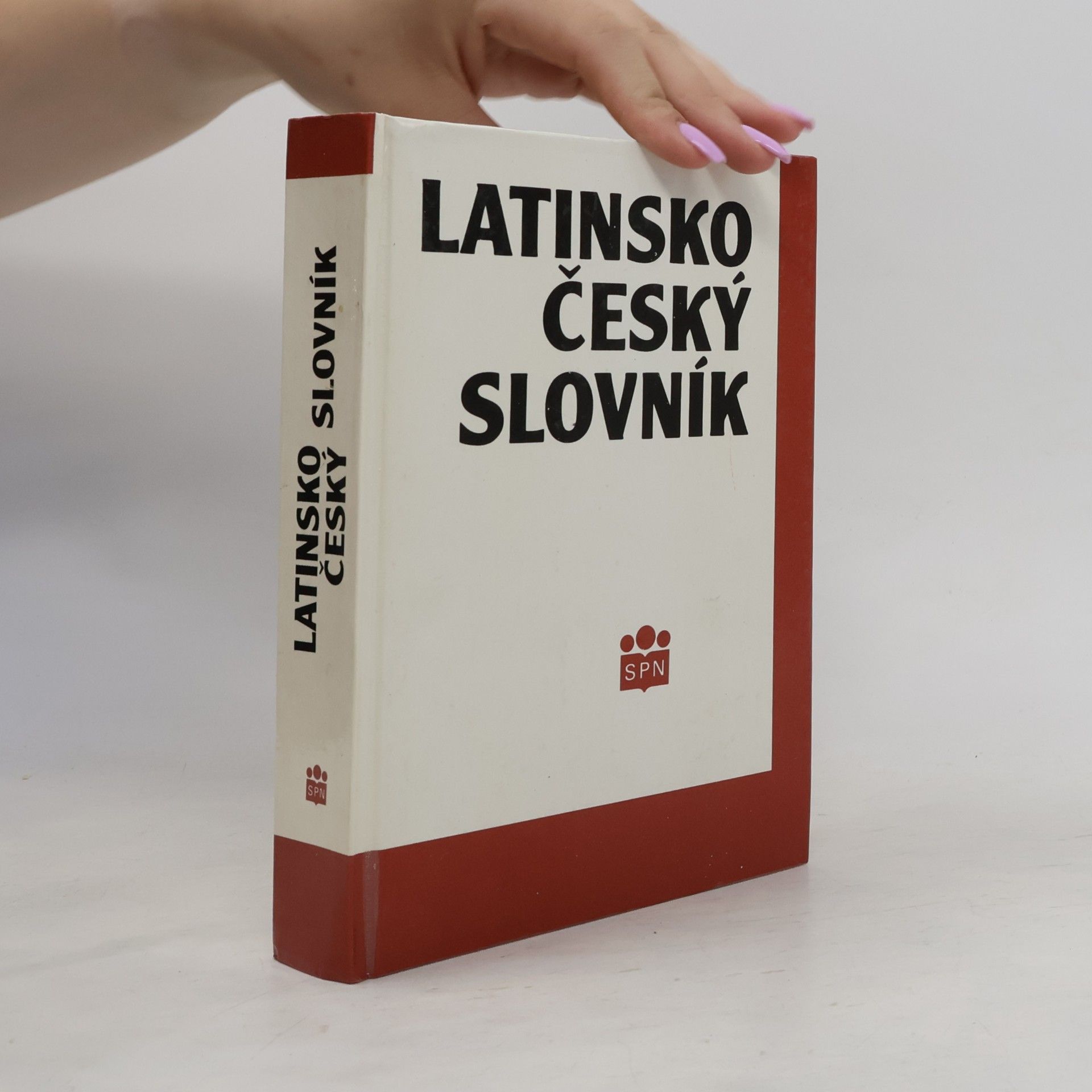 Latinsko-český slovník