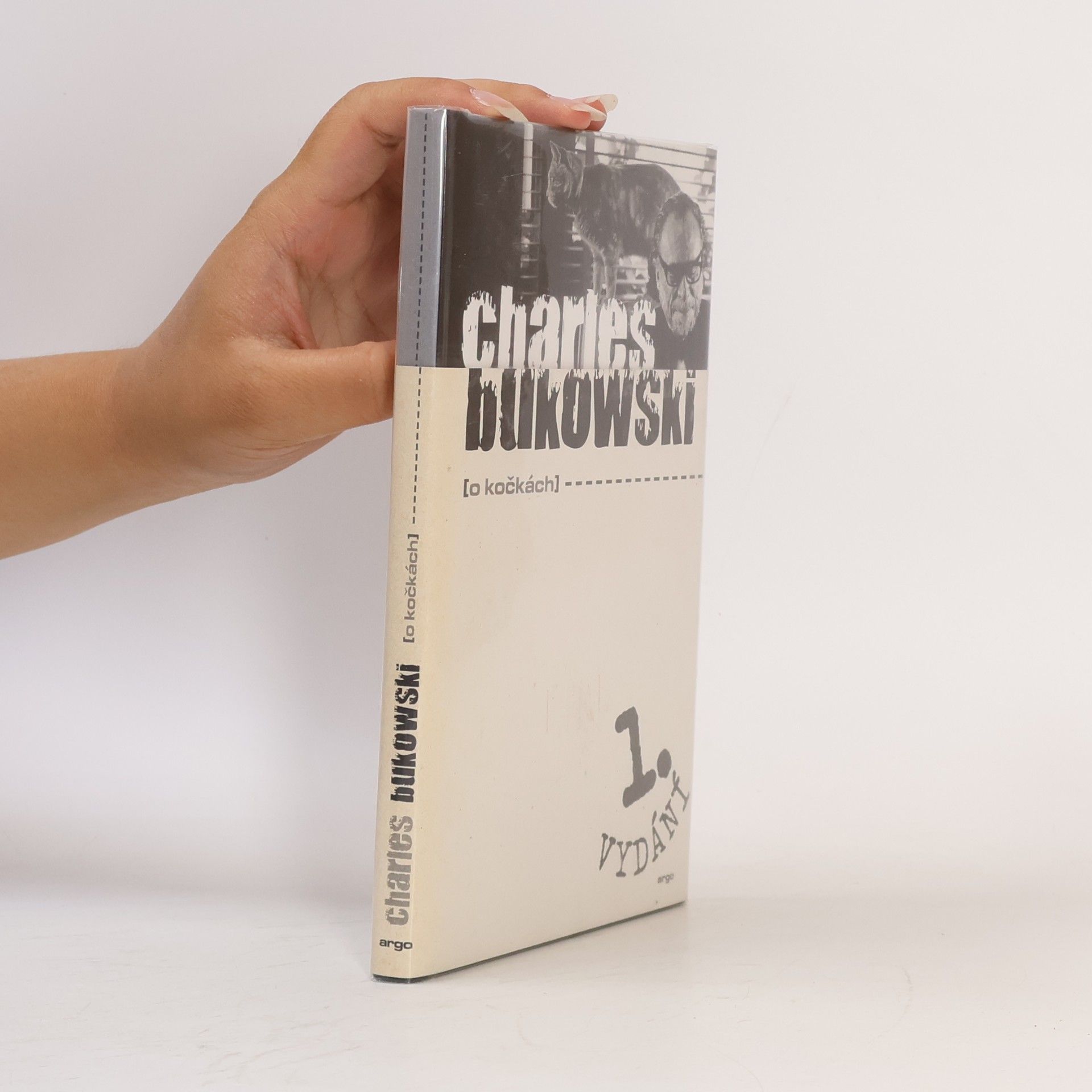 Charles Bukowski O kočkách