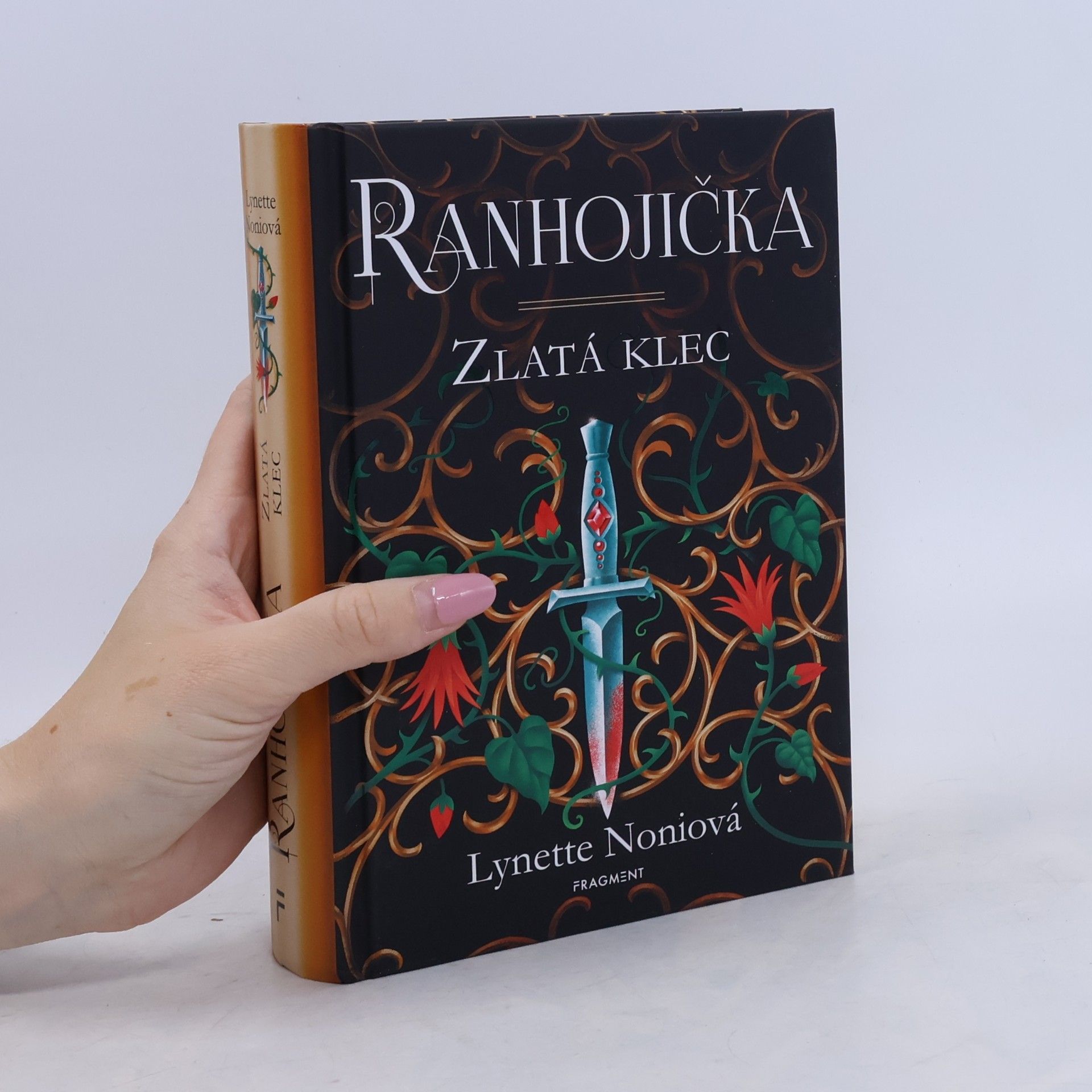 Lynette Noni Ranhojička: Zlatá klec