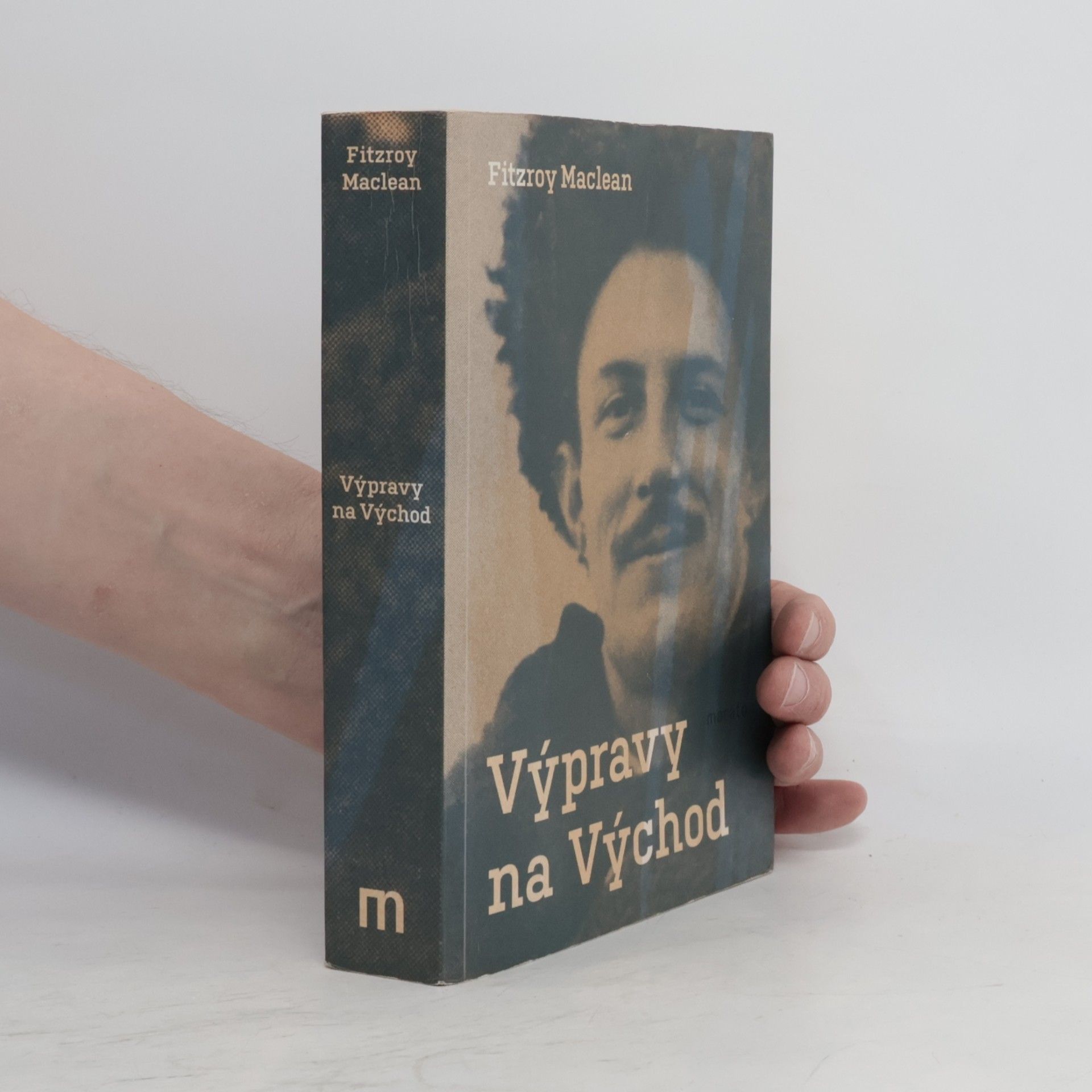 Sir Fitzroy Maclean, 1st Baronet Výpravy na Východ