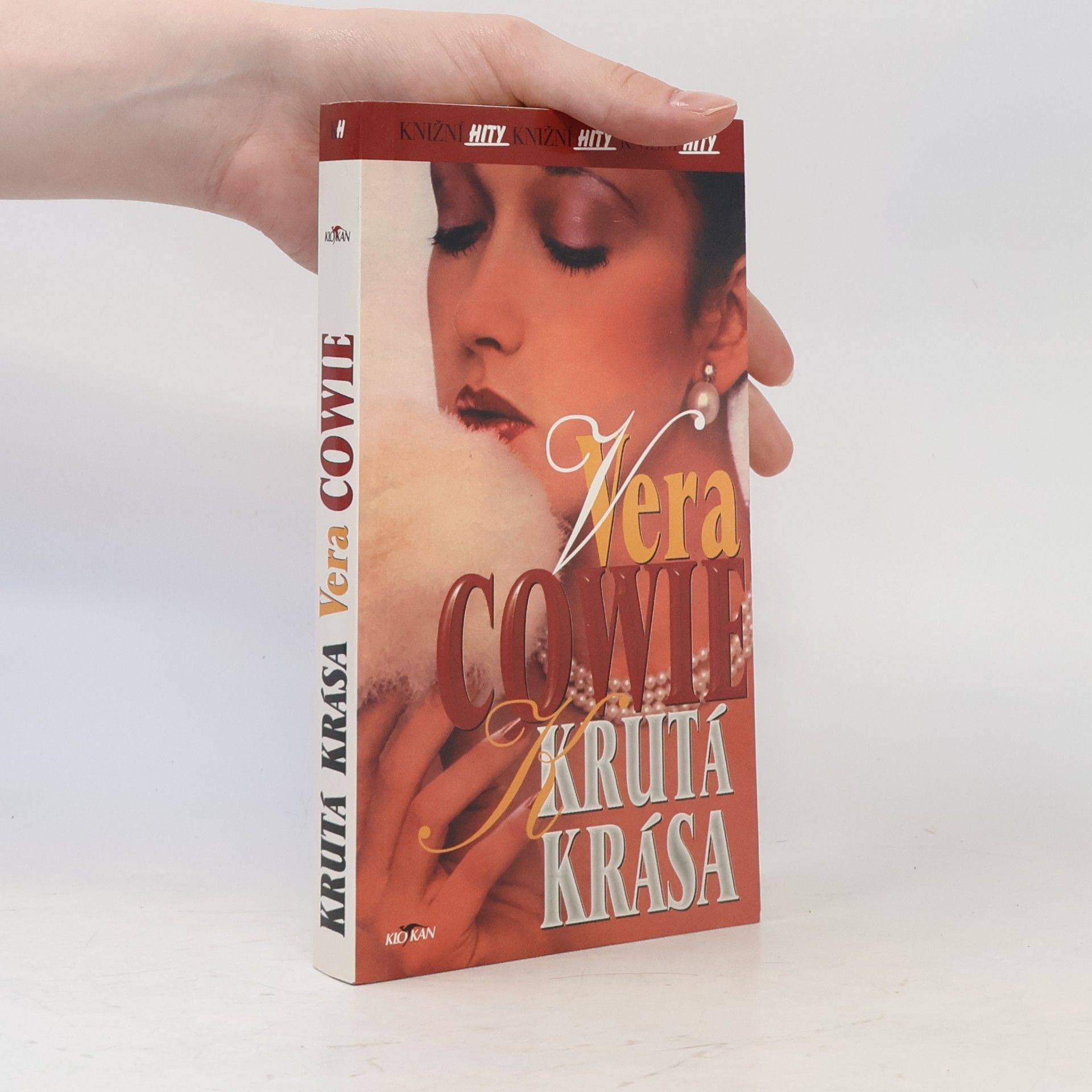 Vera Cowie Krutá krása