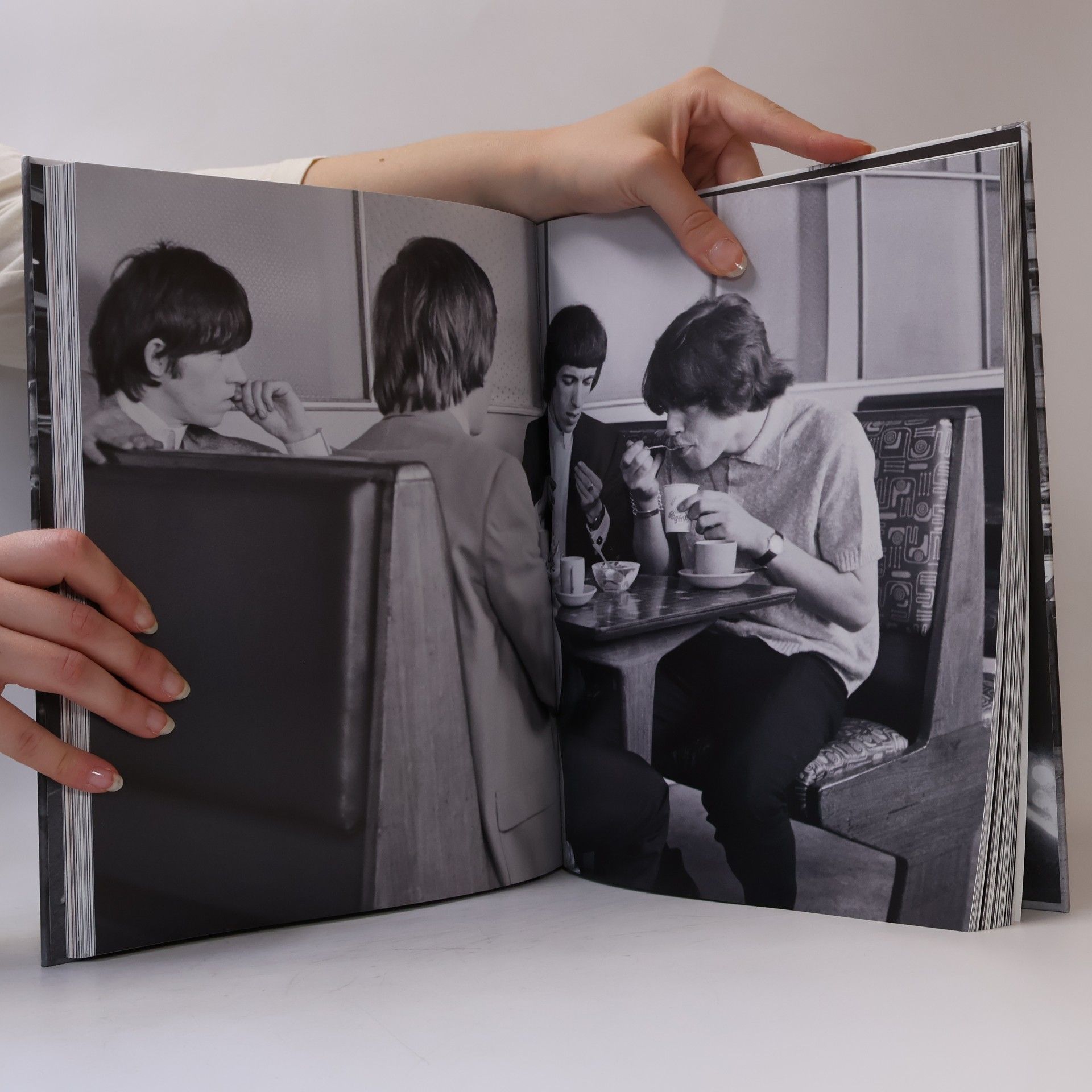 Terry O. Neill Rolling Stones 1963-1965. Na cestě za hvězdnou slávou