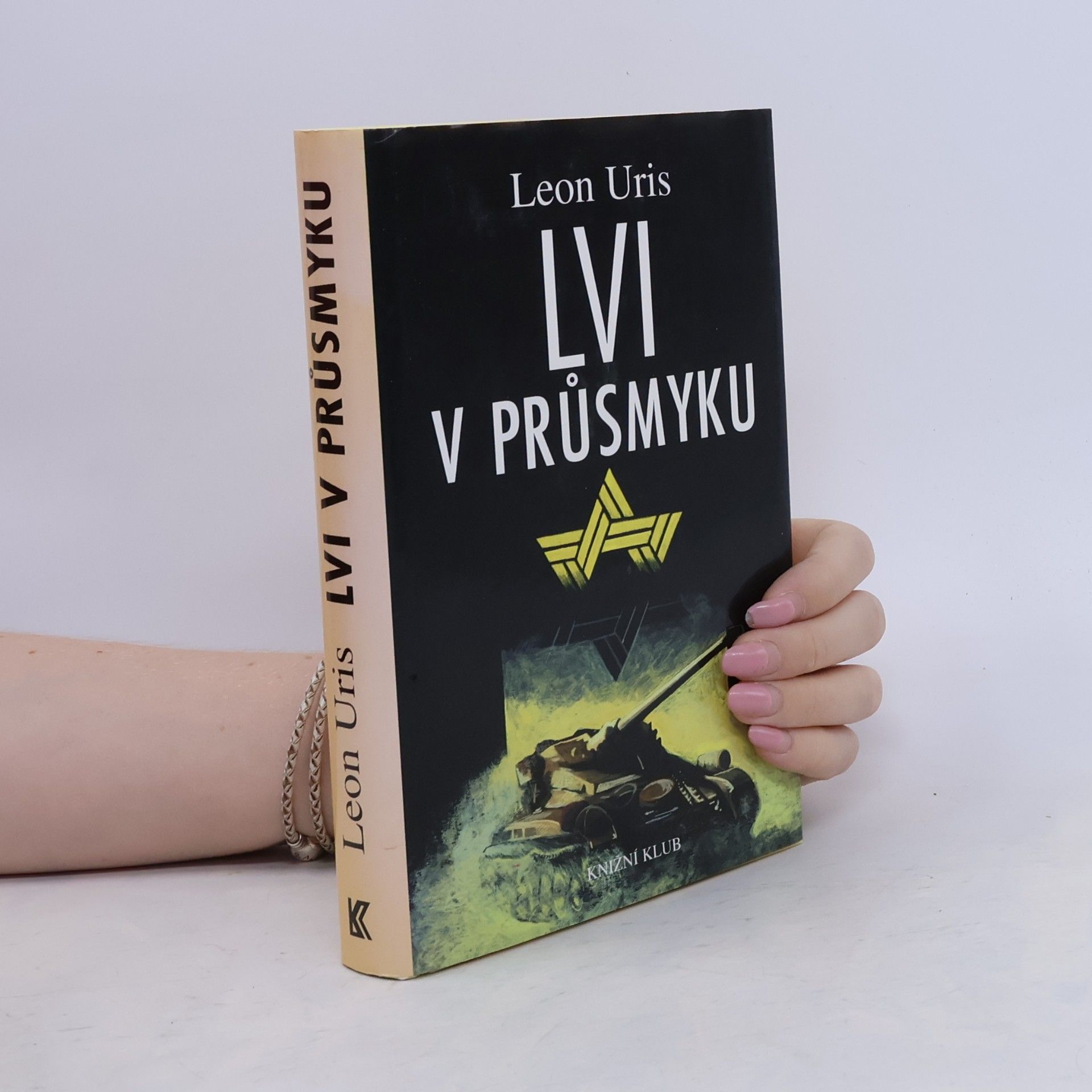 Leon Uris Lvi v průsmyku