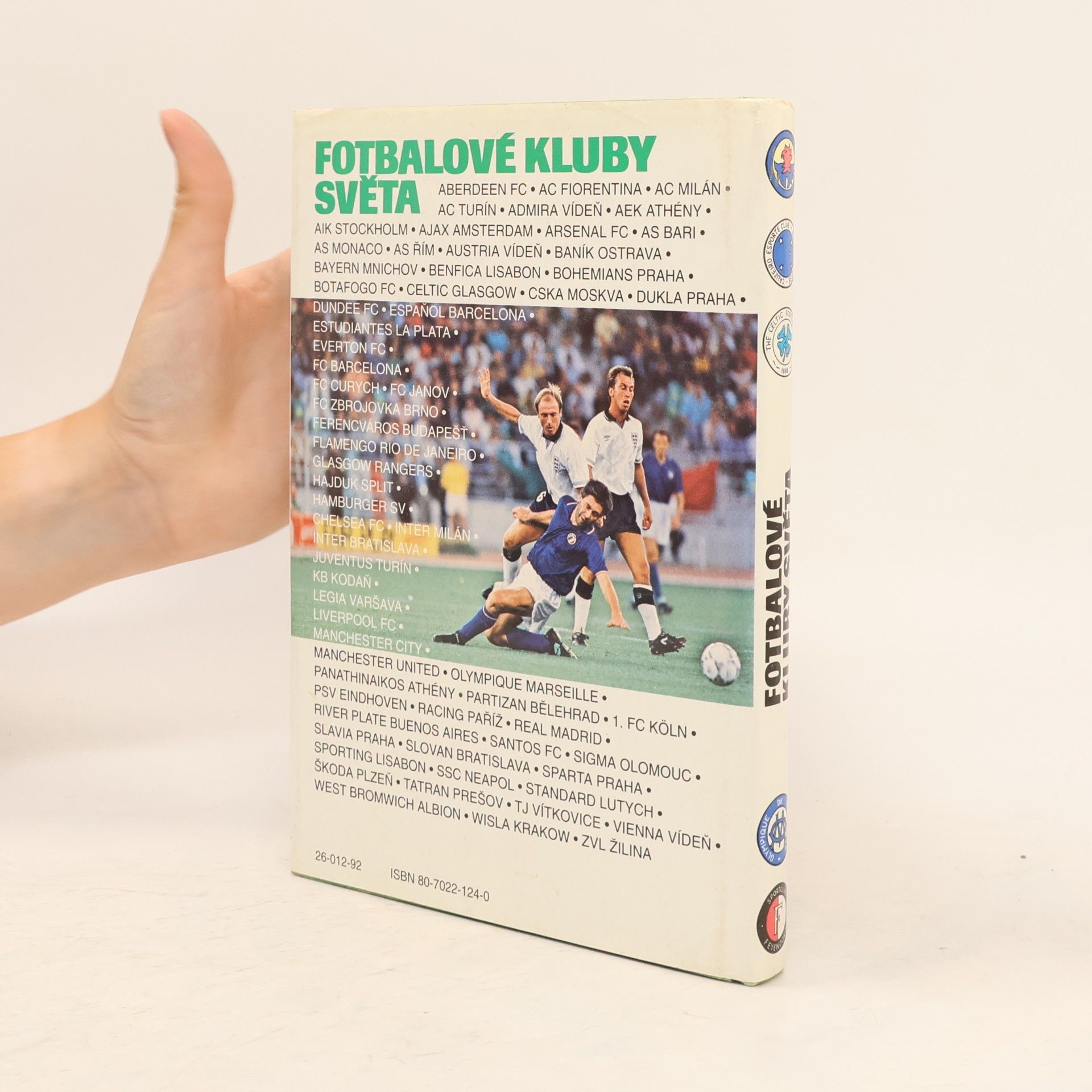Jindřich Horák Fotbalové kluby světa. Znaky, klubové dresy, fakta, zajímavosti a adresy