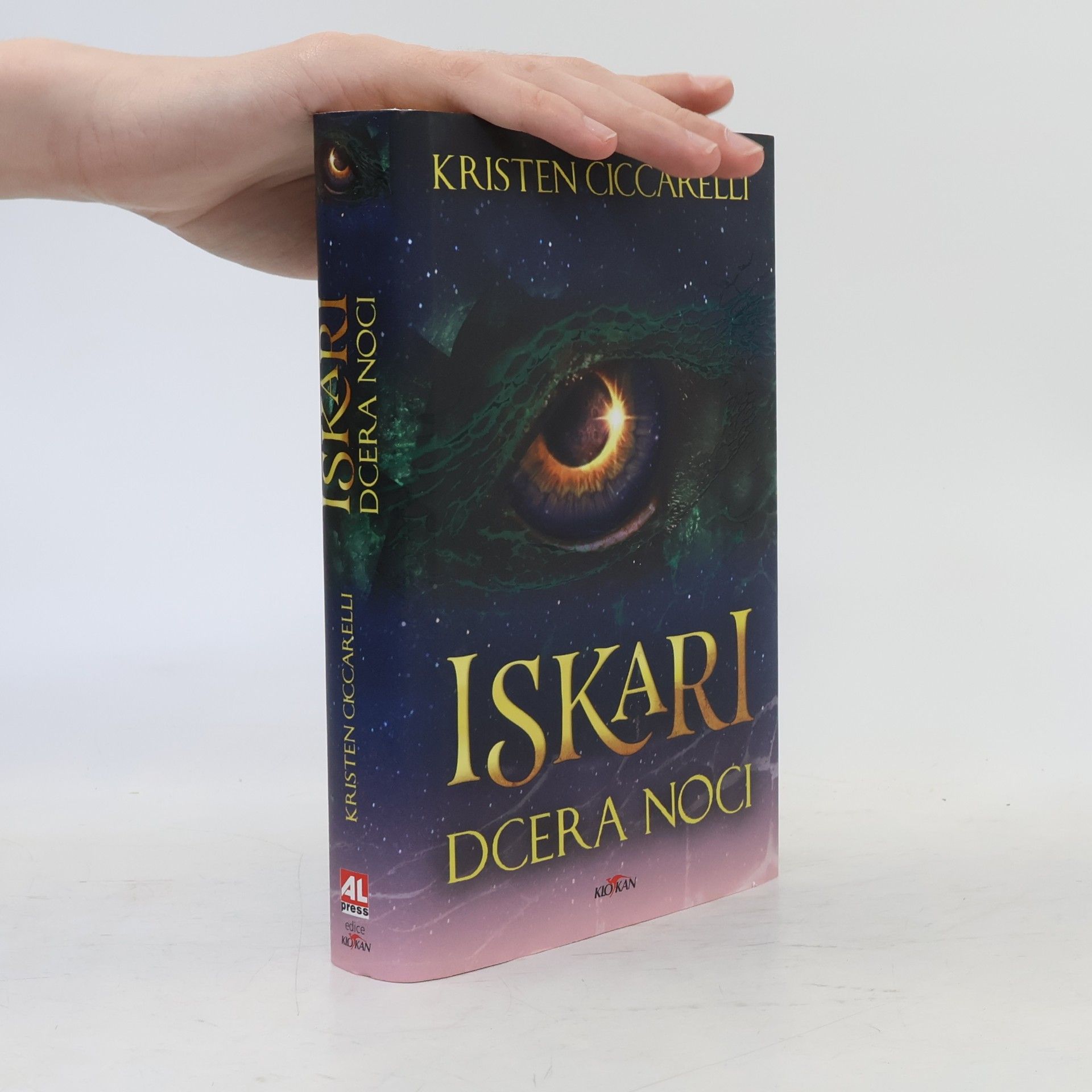 Kristen Ciccarelli Iskari. Dcera noci