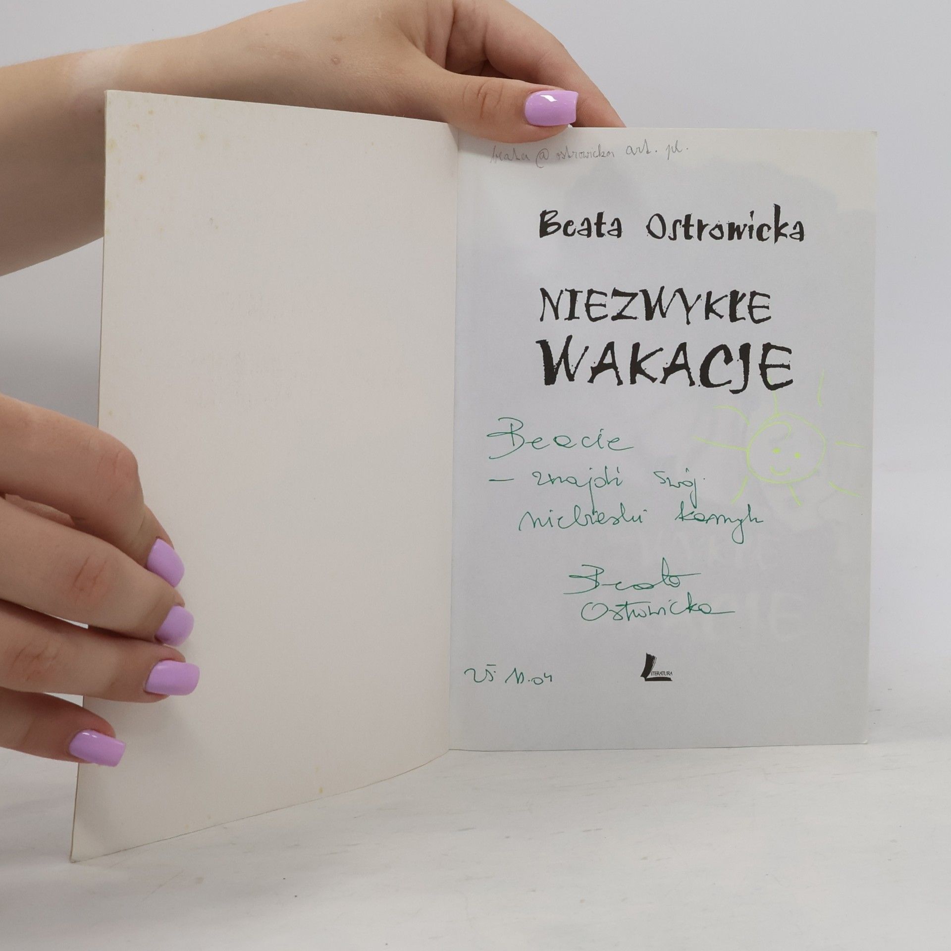 Beata Ostrowicka Niezwykłe wakacje