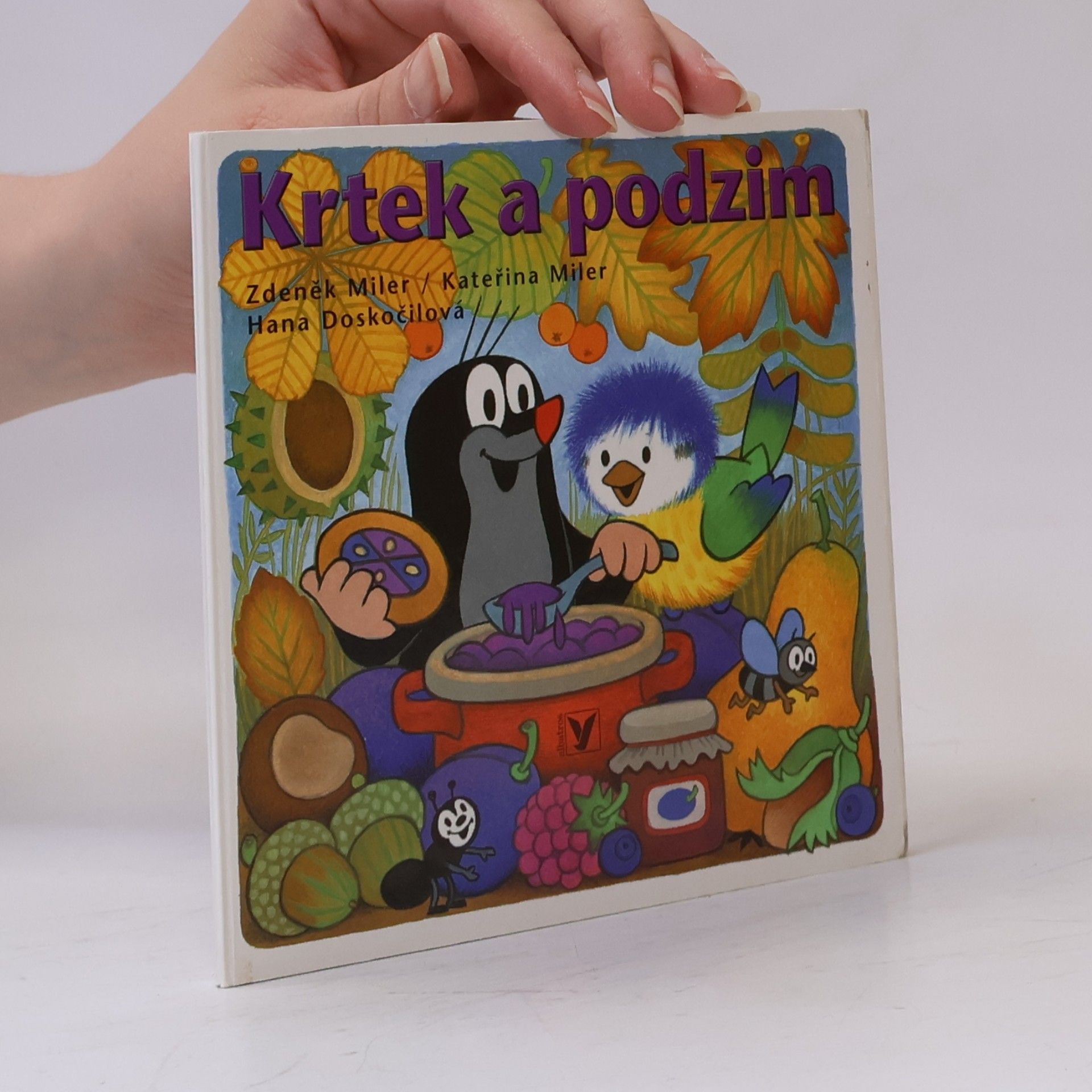 Hana Doskočilová Krtek a podzim