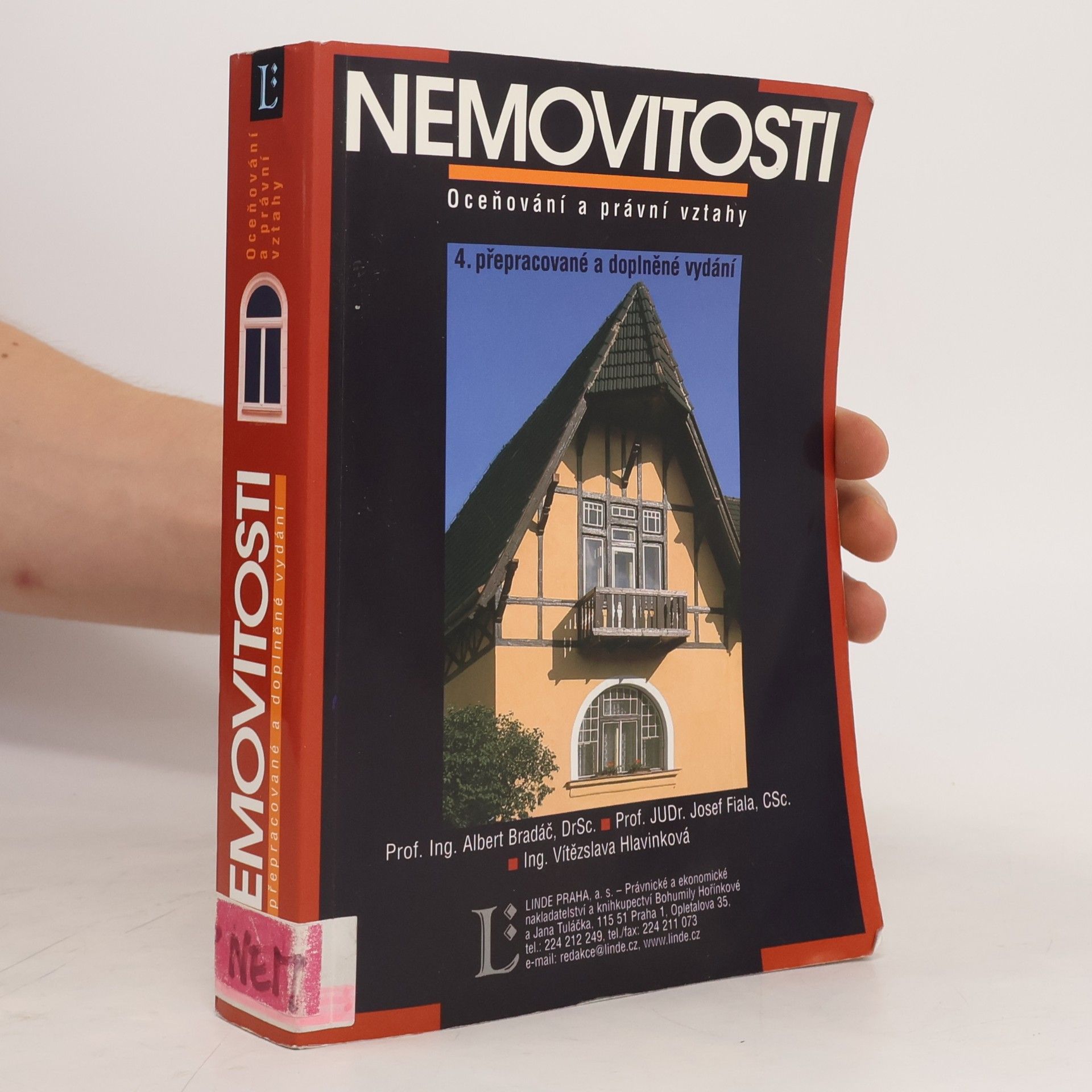 Albert Bradáč Nemovitosti : oceňování a právní vztahy