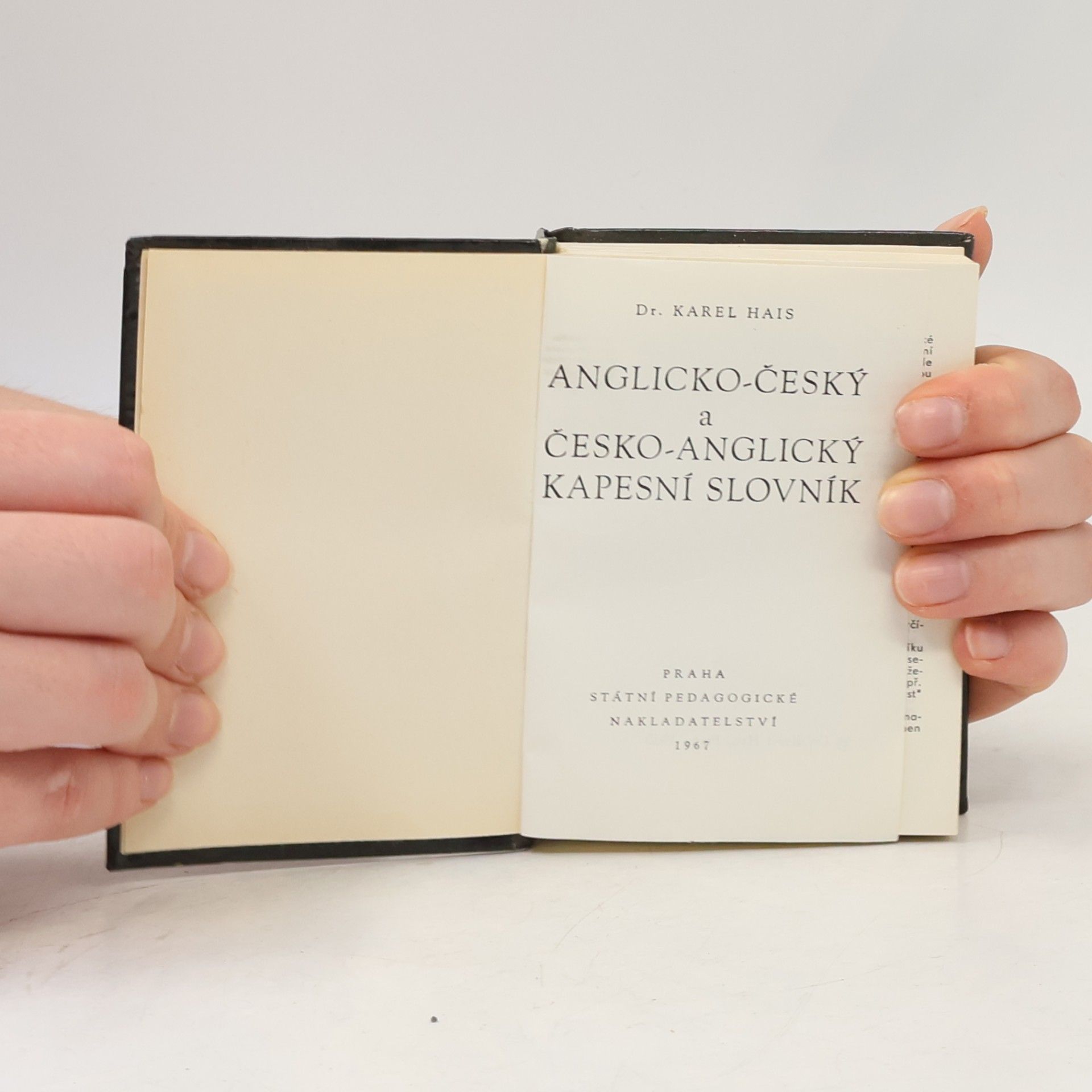 Various authors Anglicko-český a česko-anglický kapesní slovník
