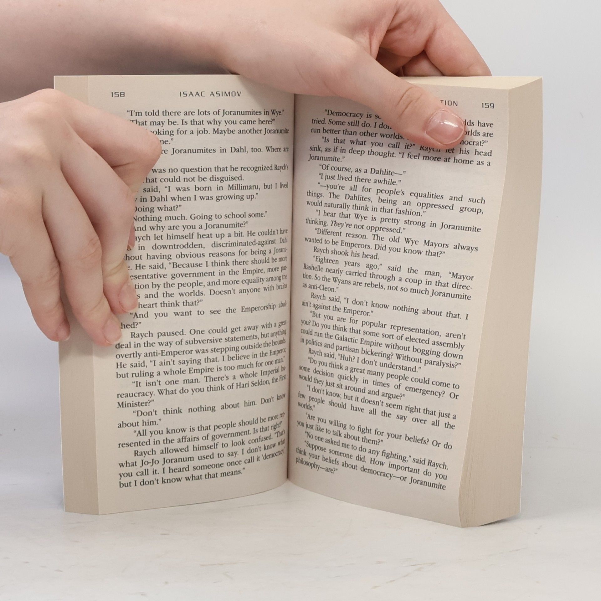 Isaac Asimov Forward the Foundation