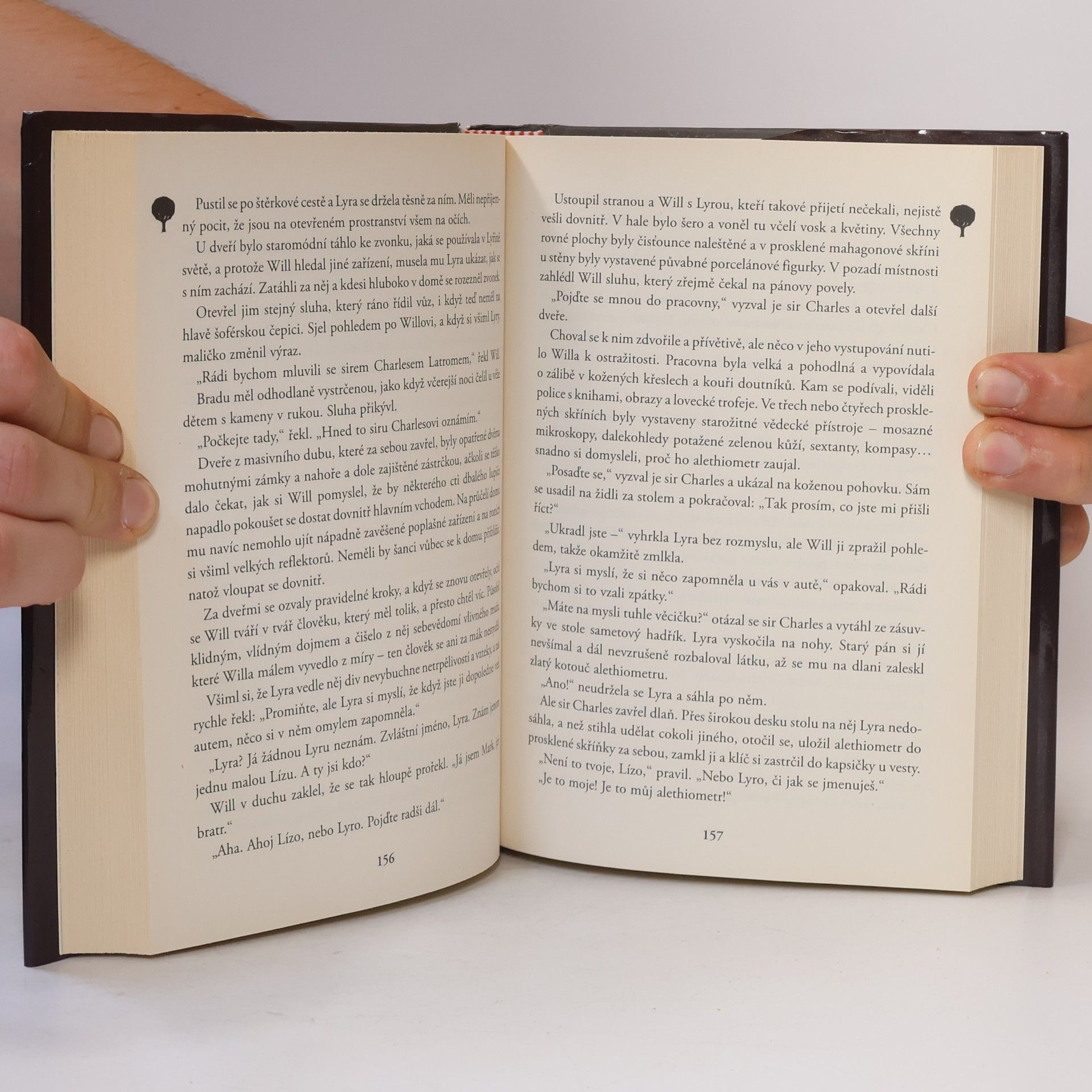 Philip Pullman Jeho temné esence. Jedinečný nůž. II. díl