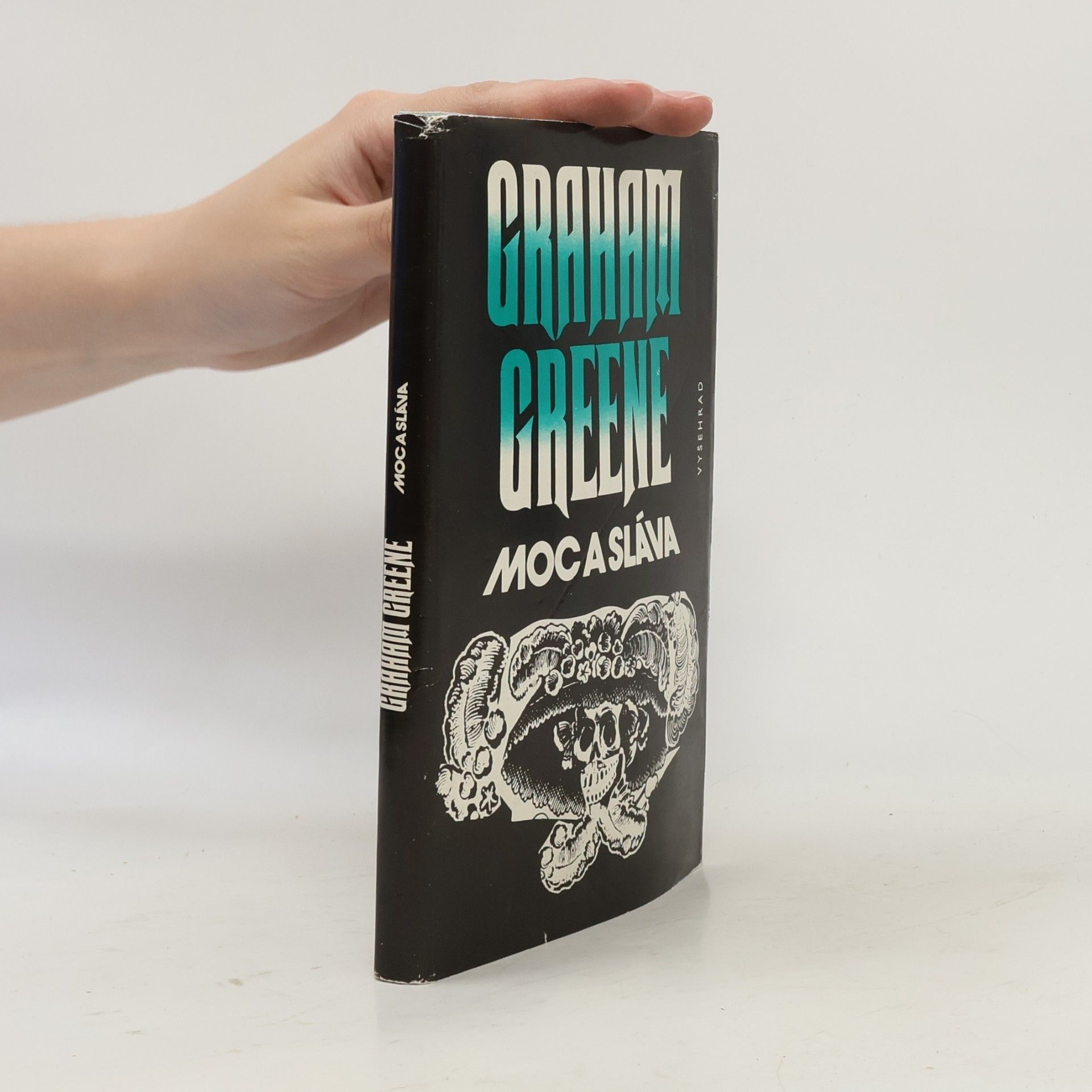 Graham Greene Moc a sláva