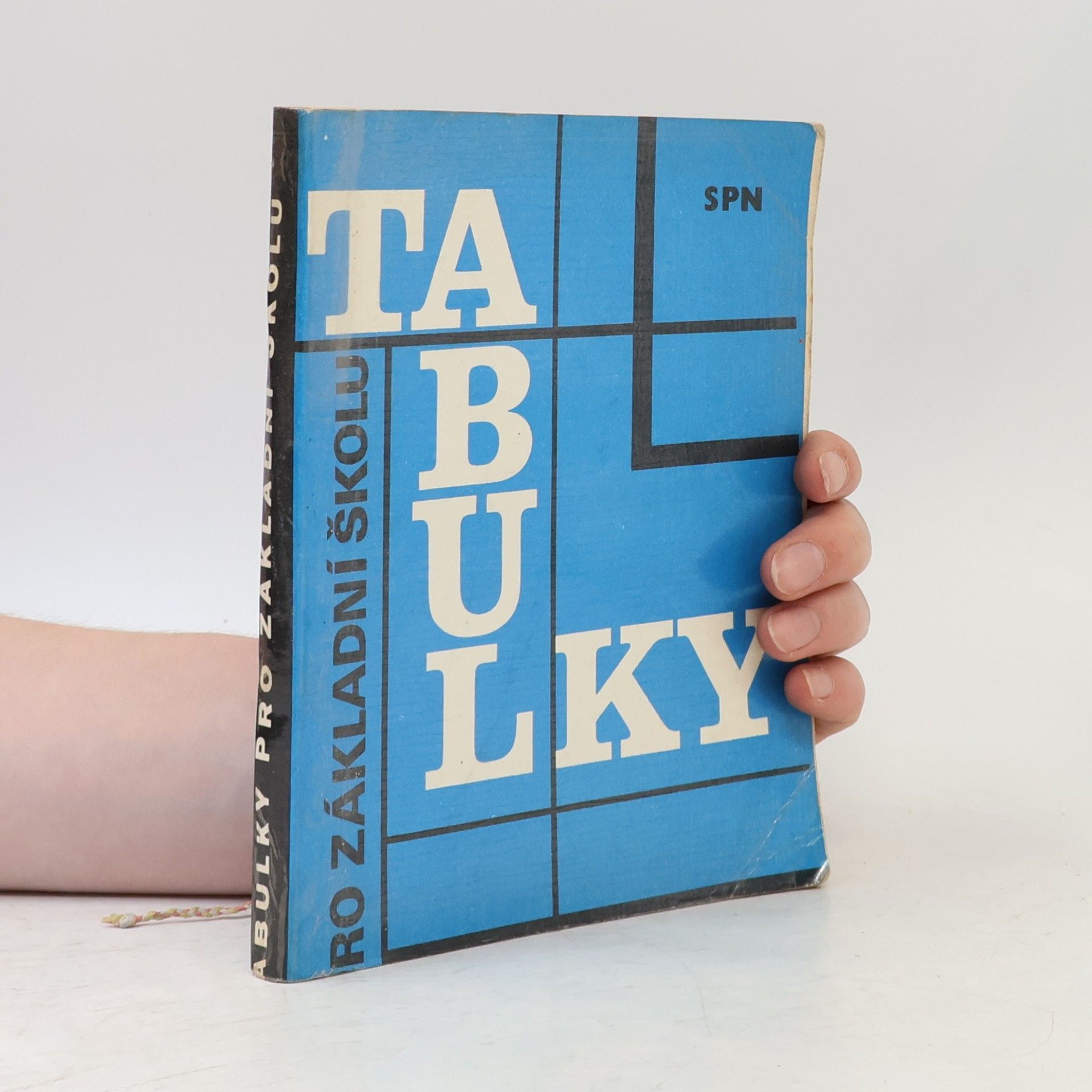 Tabulky pro základní školu