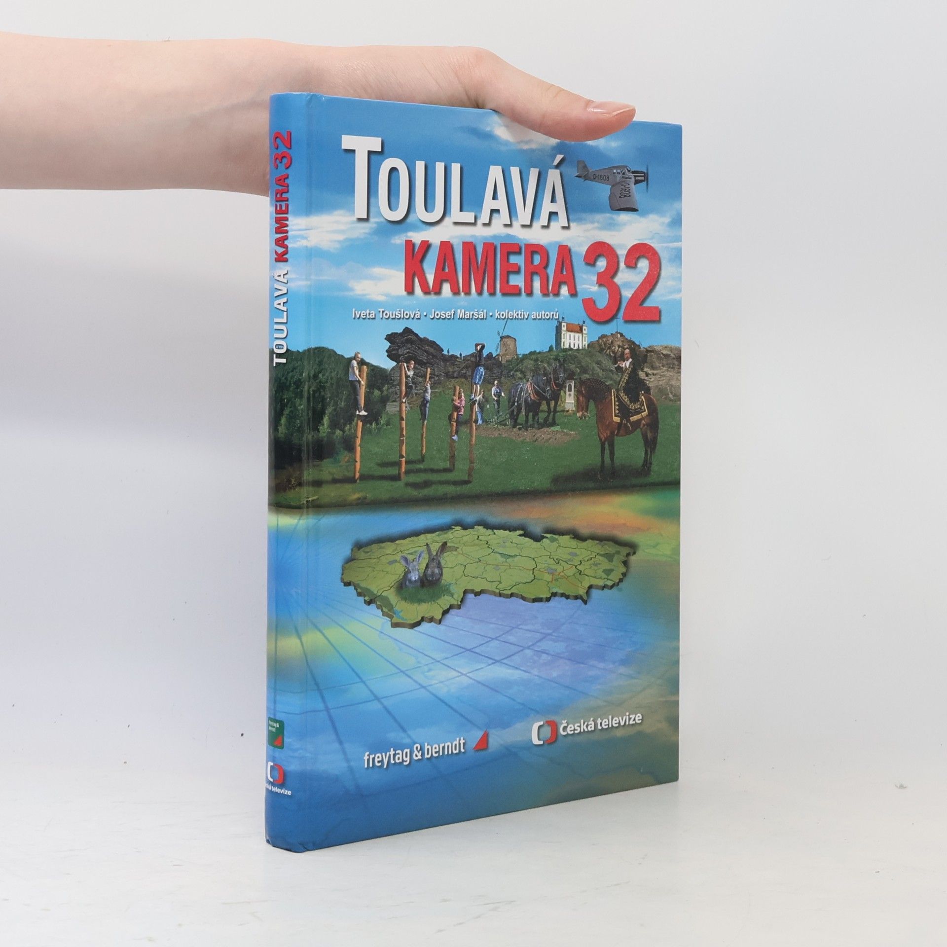 Toulavá kamera 32