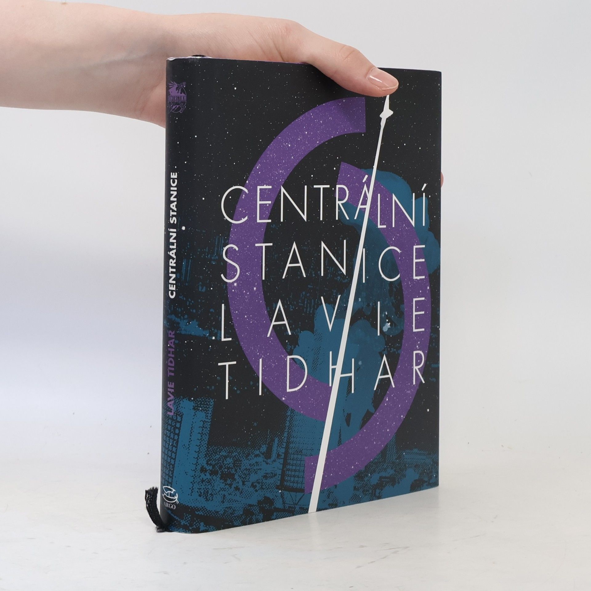 Lavie Tidhar Centrální stanice