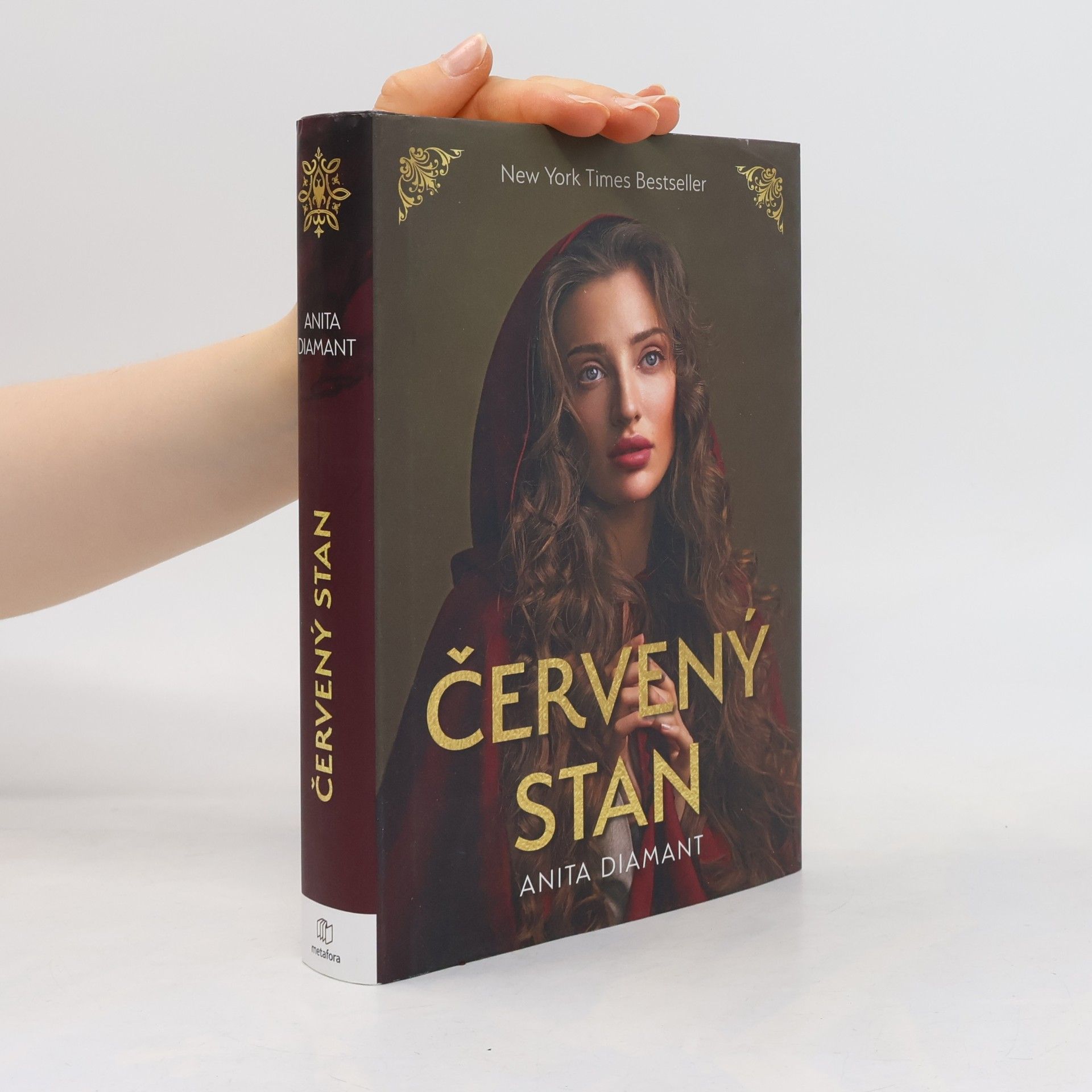 Červený stan