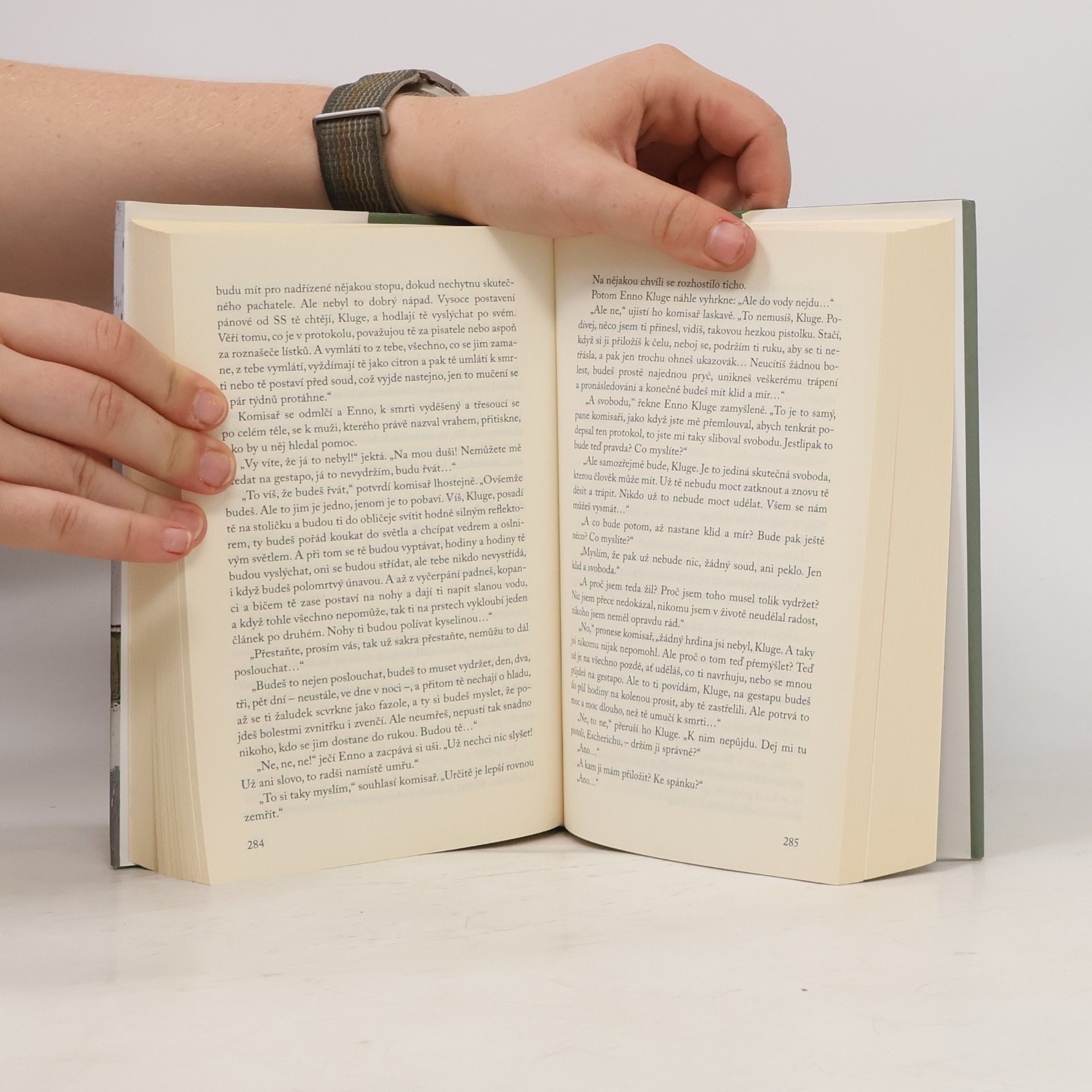 Hans Fallada Každý umírá sám