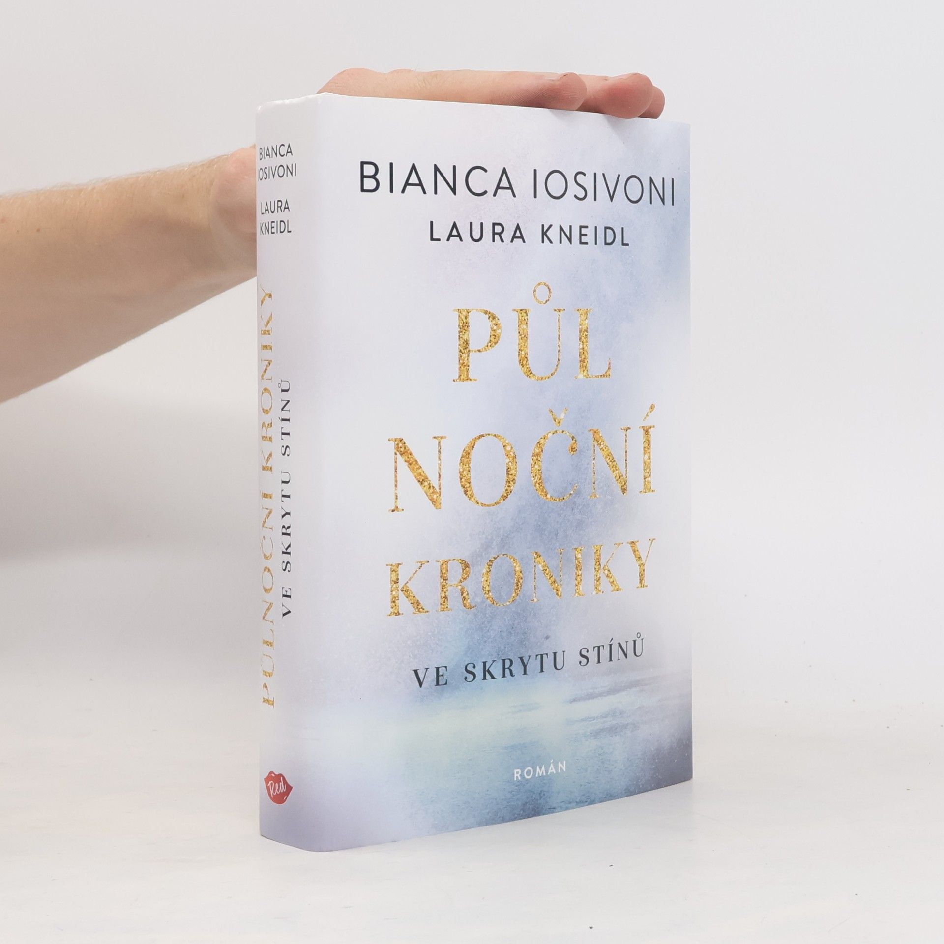 Bianca Iosivoni Ve skrytu stínů