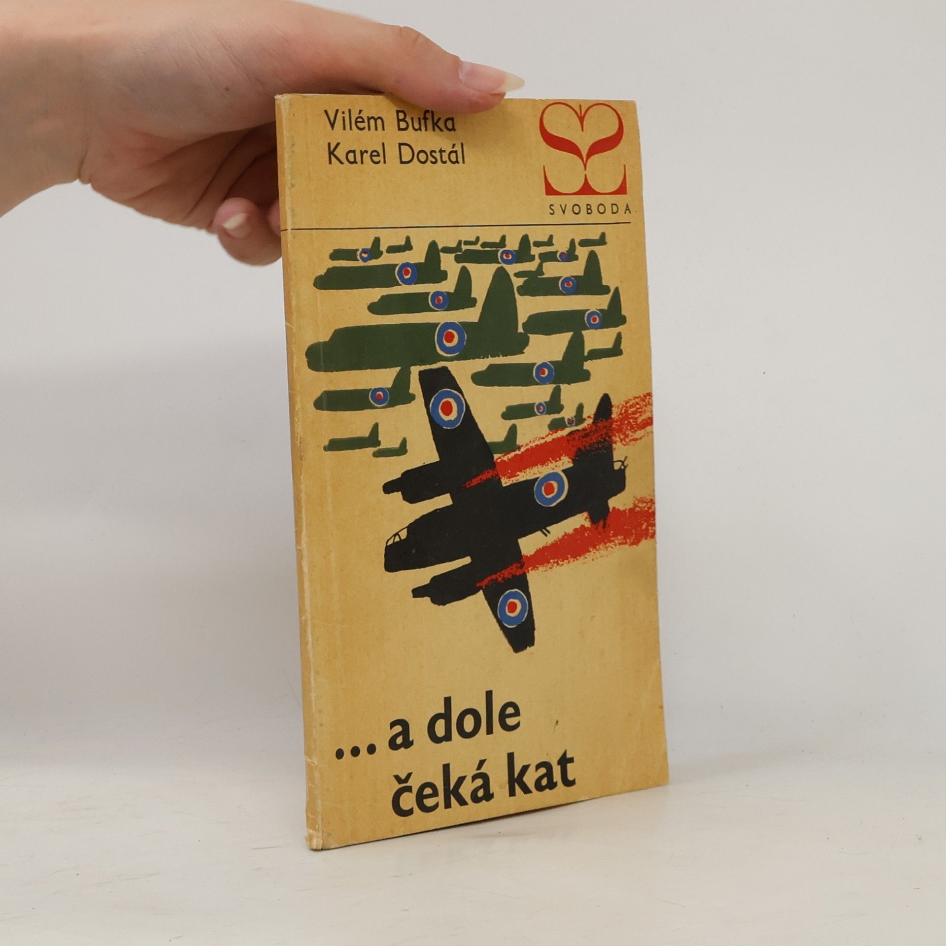 ... a dole čeká kat