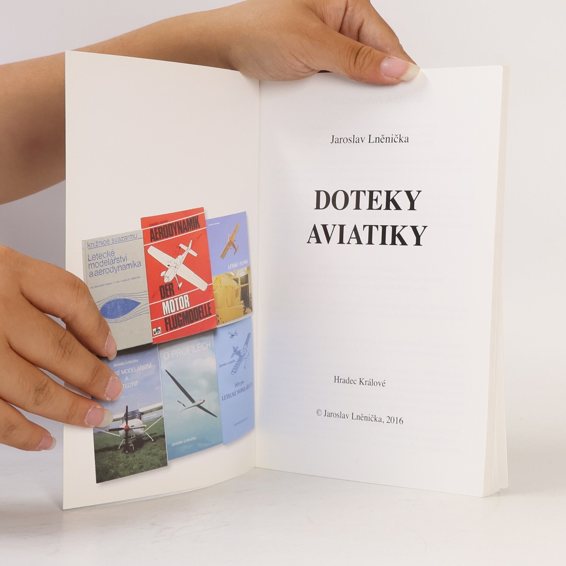 Jaroslav Lněnička Doteky aviatiky