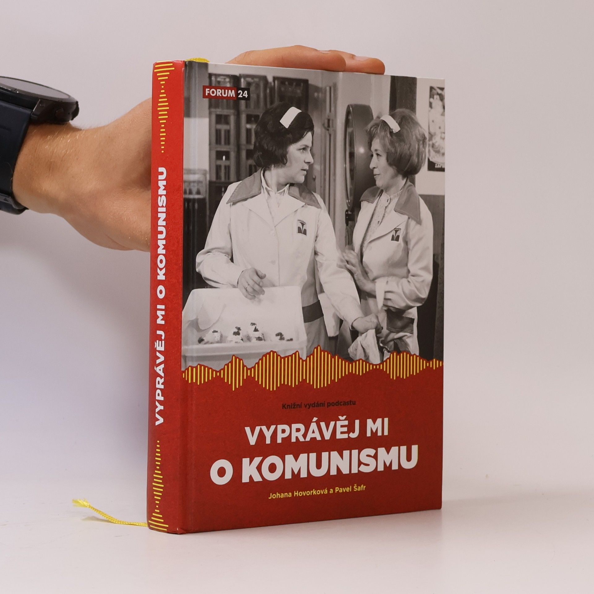 Johana Hovorková Vyprávěj mi o komunismu
