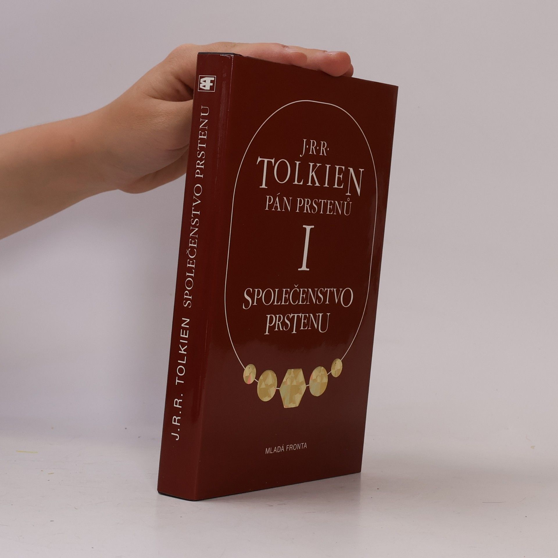 J. R. R. Tolkien Pán prstenů I. Společenstvo prstenu
