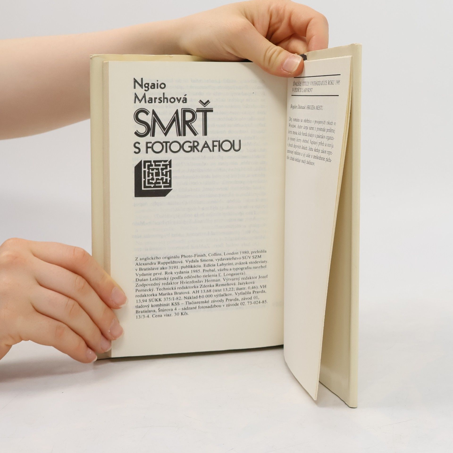 Ngaio Marsh Smrť s fotografiou