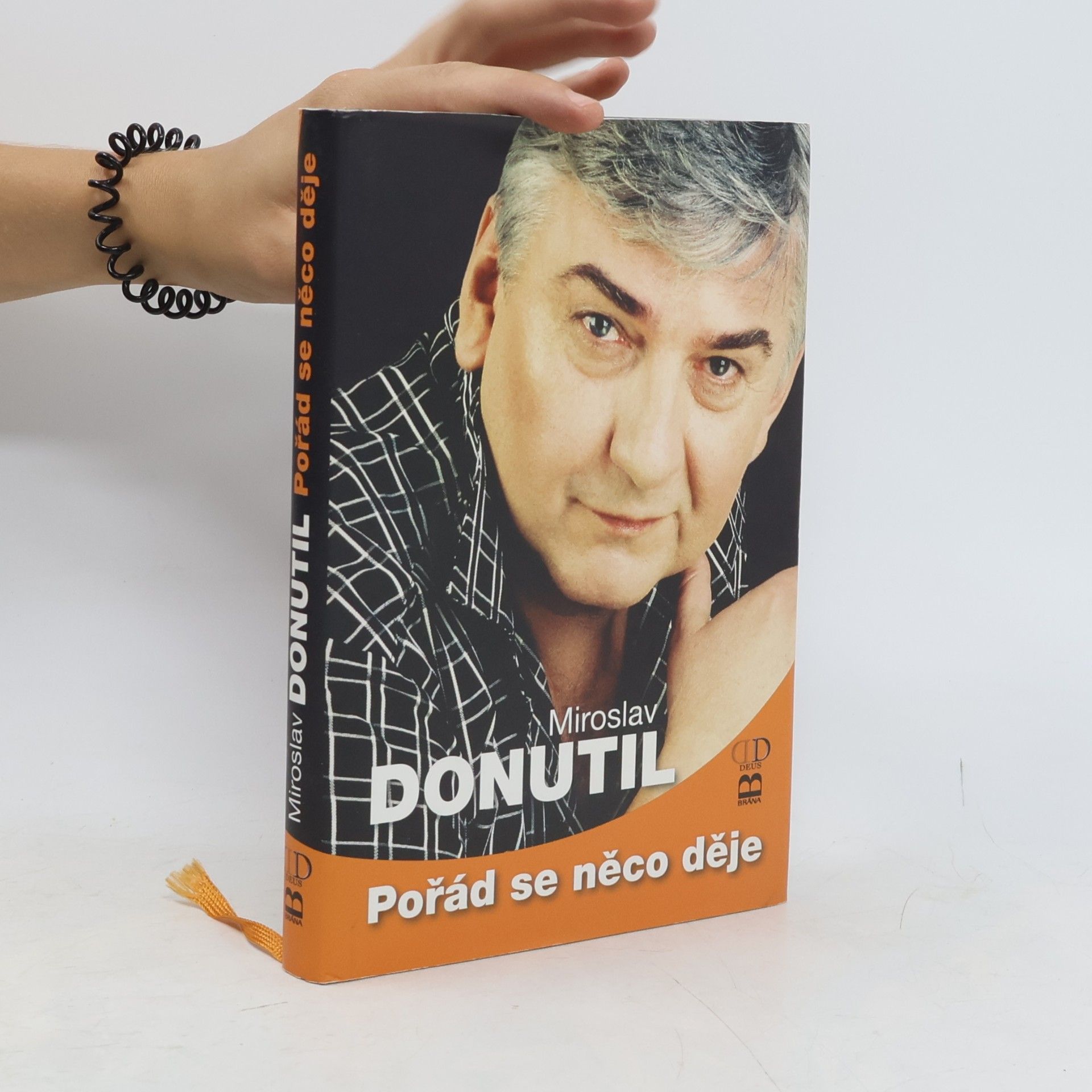 Miroslav Donutil Pořád se něco děje