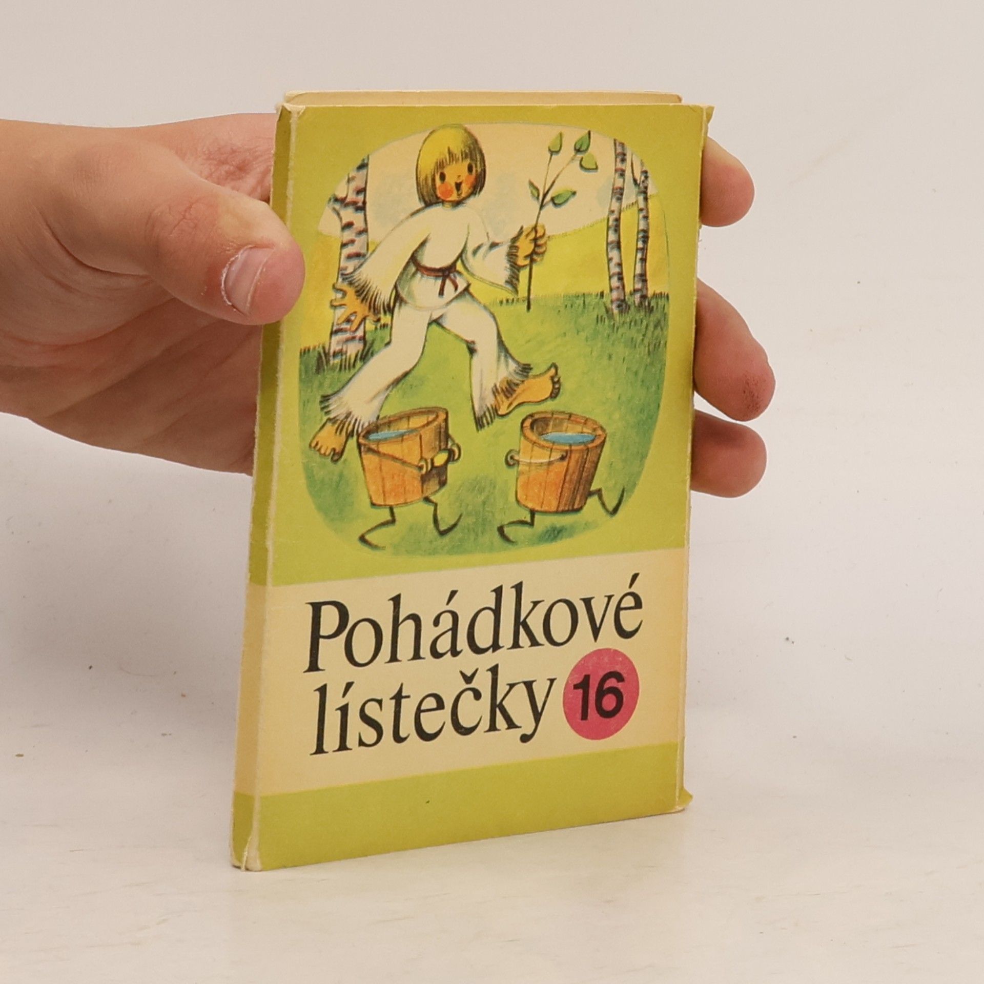 Autorenkollektiv Pohádkové lístečky 16