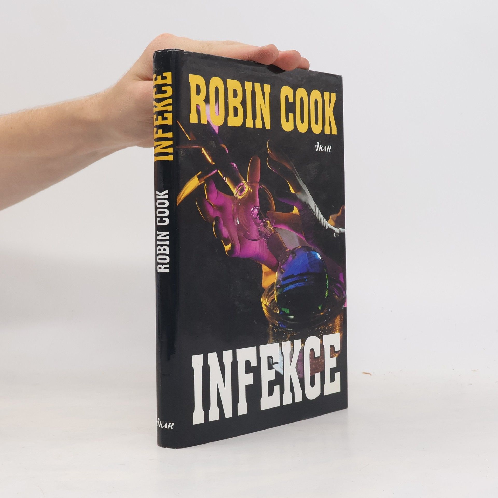 Robin Cook Infekce