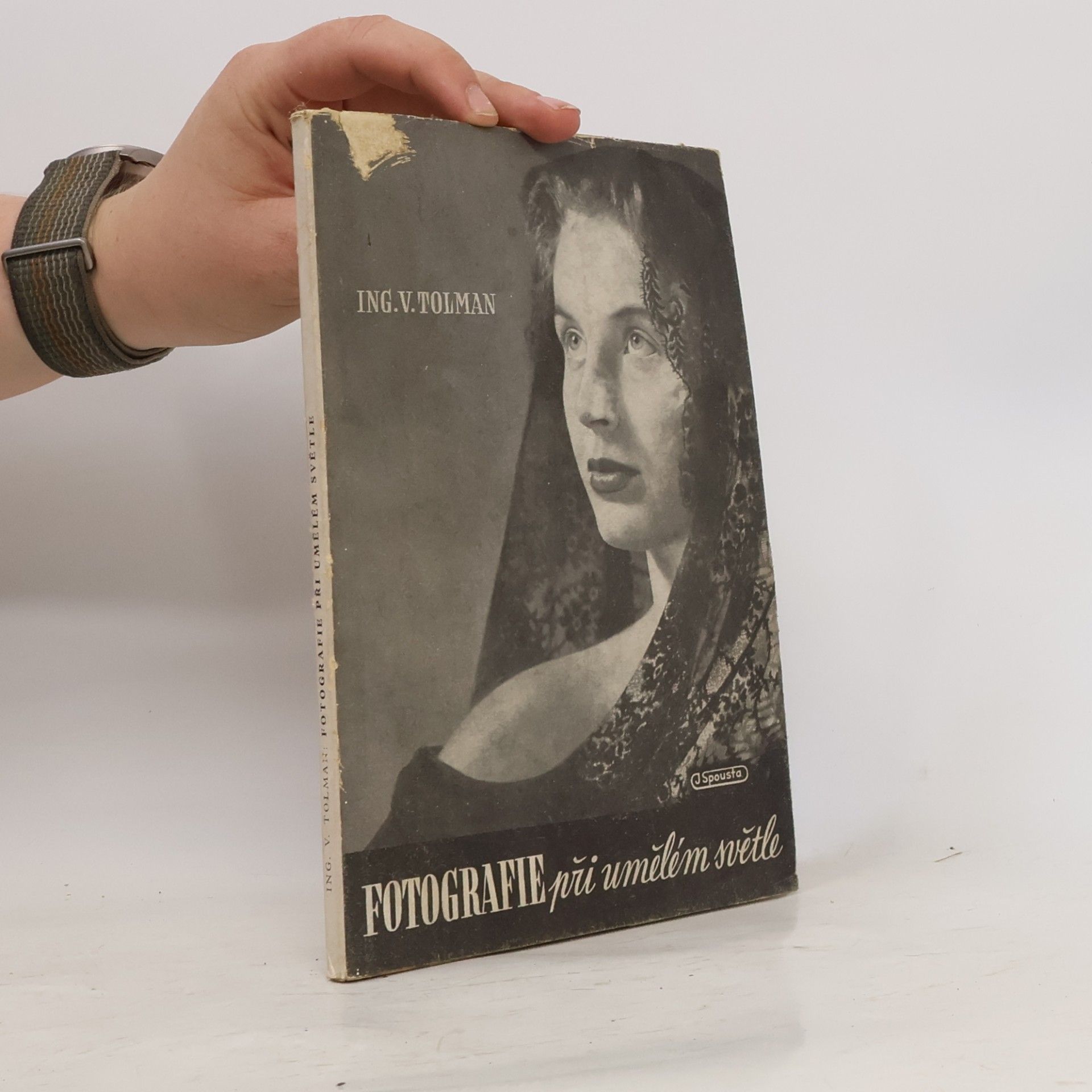 Vladimír Tolman Fotografie při umělém světle