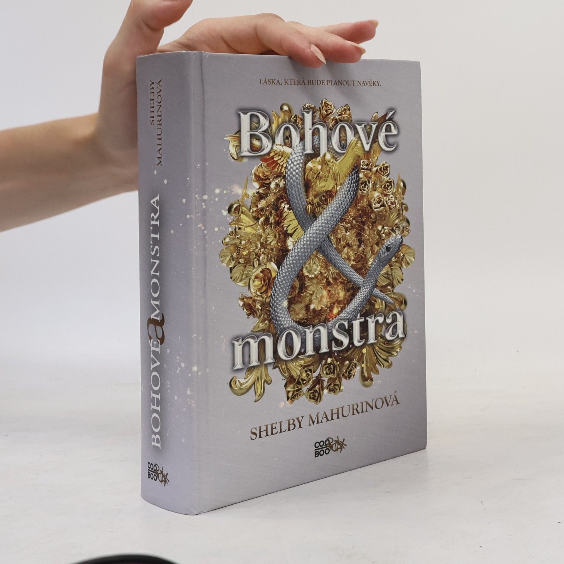 Bohové a monstra. 3. díl
