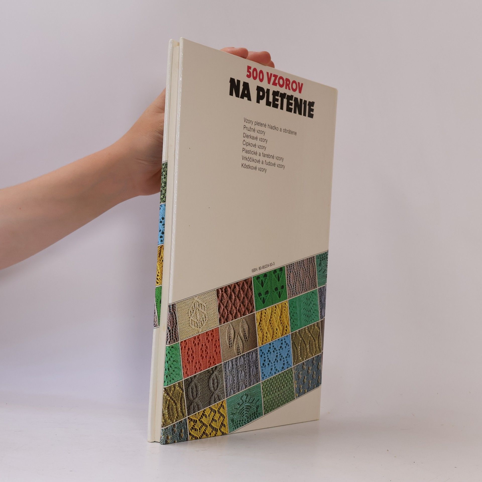 Autorenkollektiv 500 vzorov na pletenie s popisom