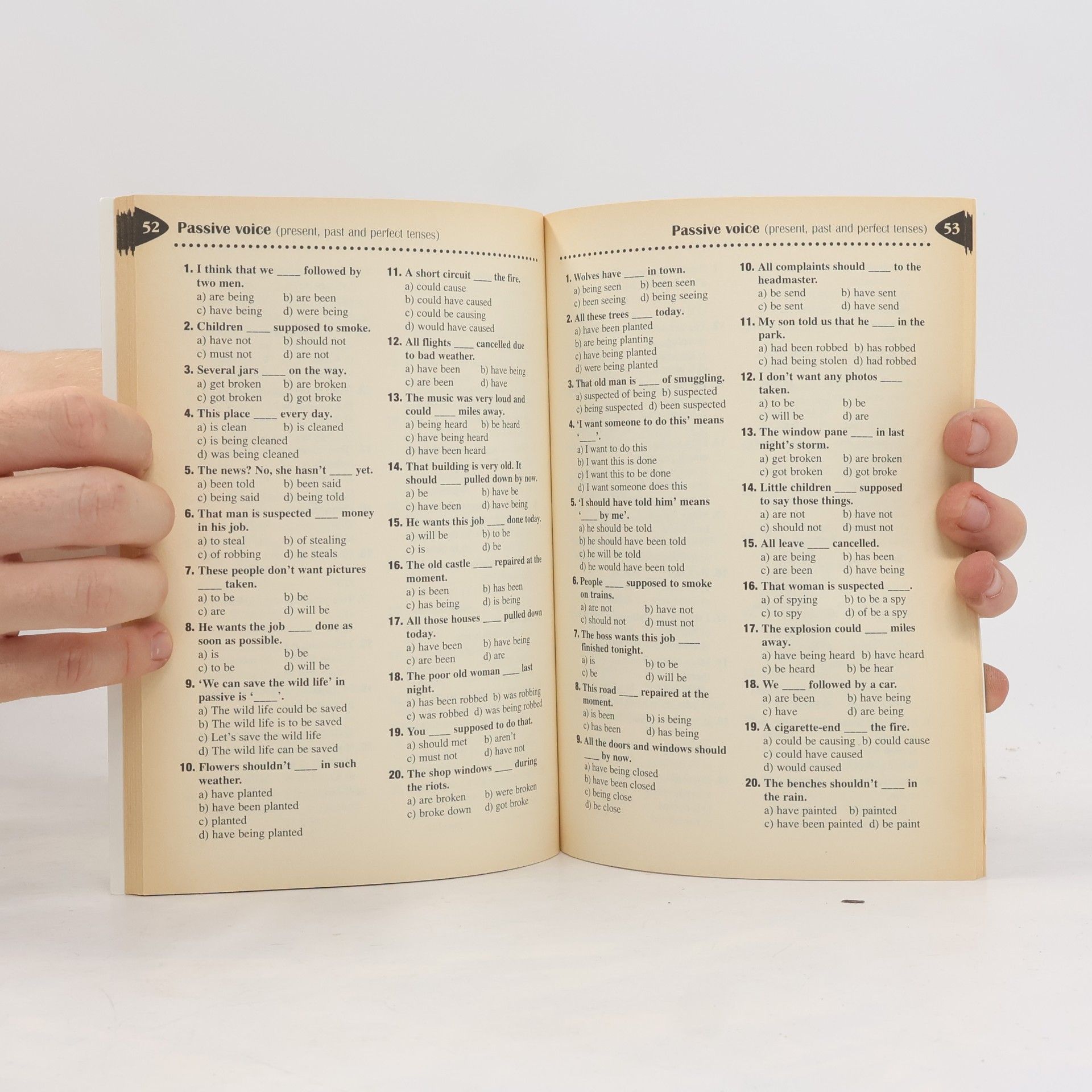 Edward R. Rosset 1500 structured tests. 2, Testy z anglického jazyka pro mírně pokročilé až středně pokročilé